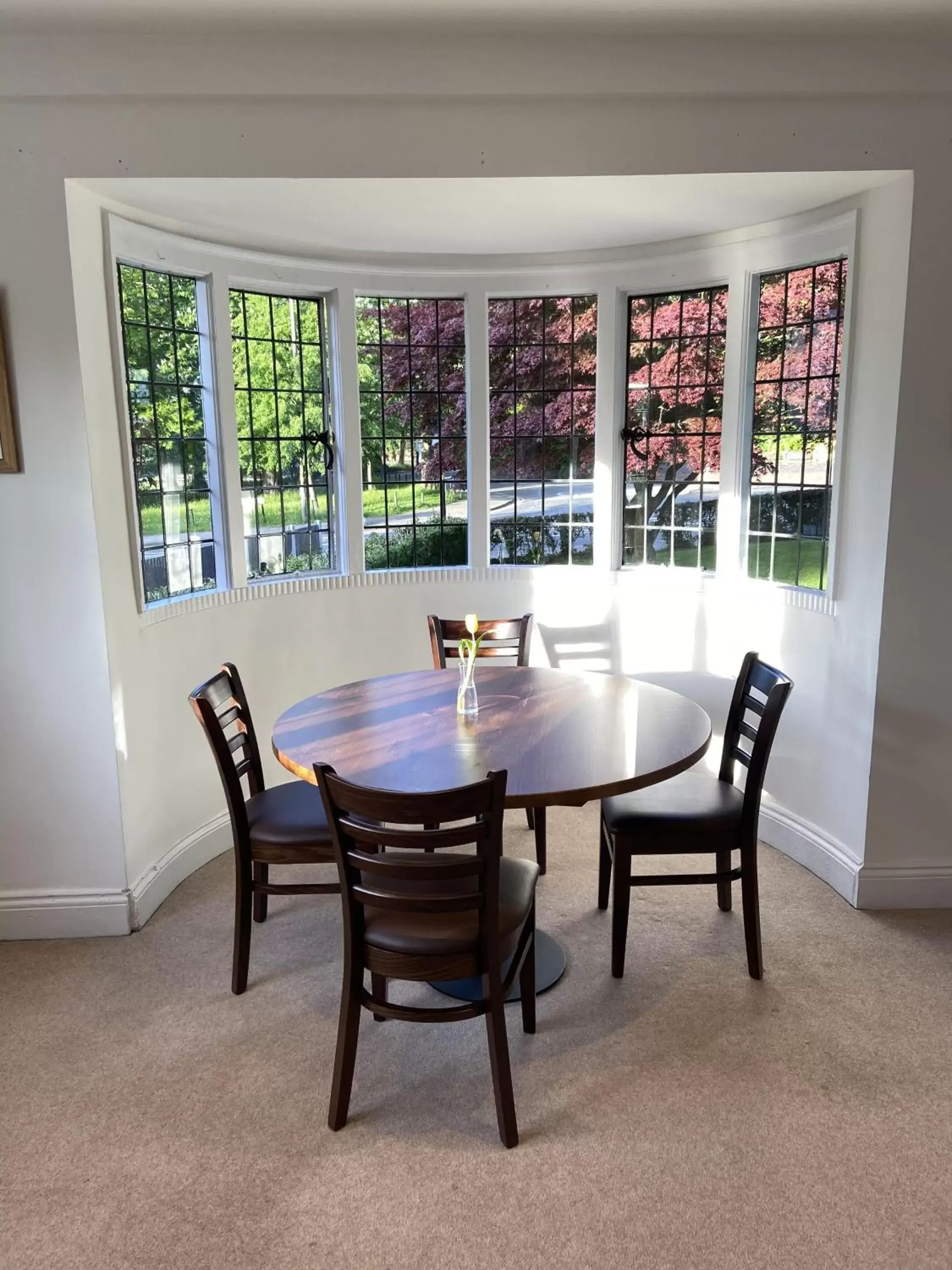 Dining Area in Old Farm Hotel