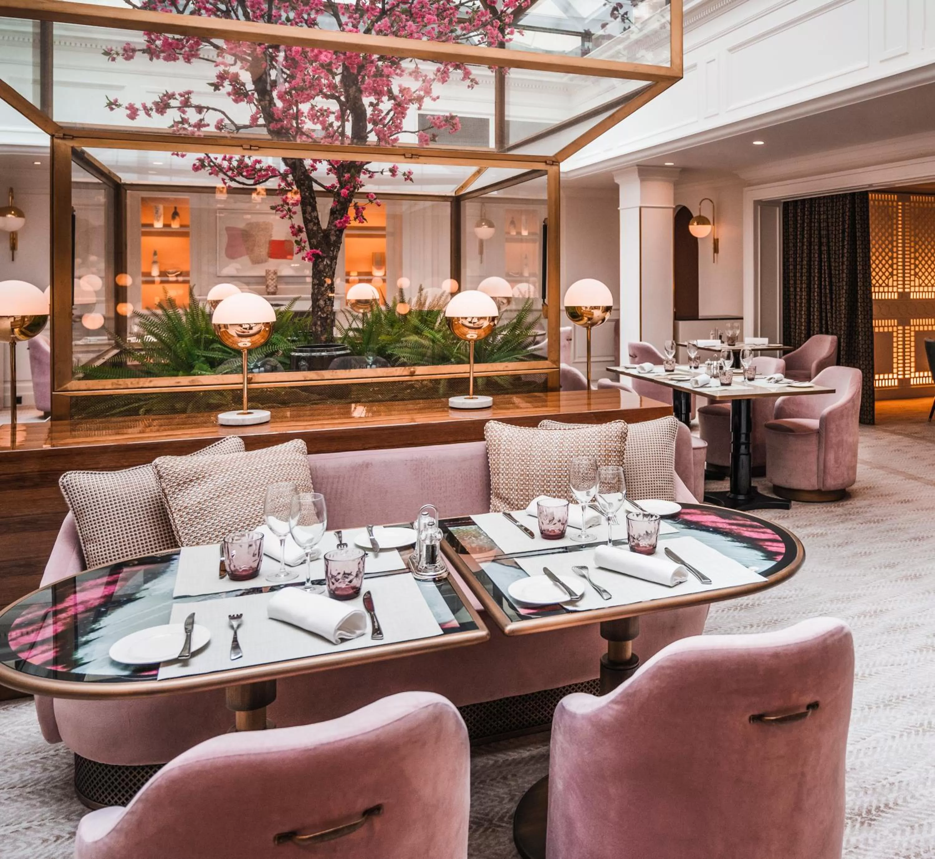 Restaurant/places to eat in Sofitel Le Scribe Paris Opera