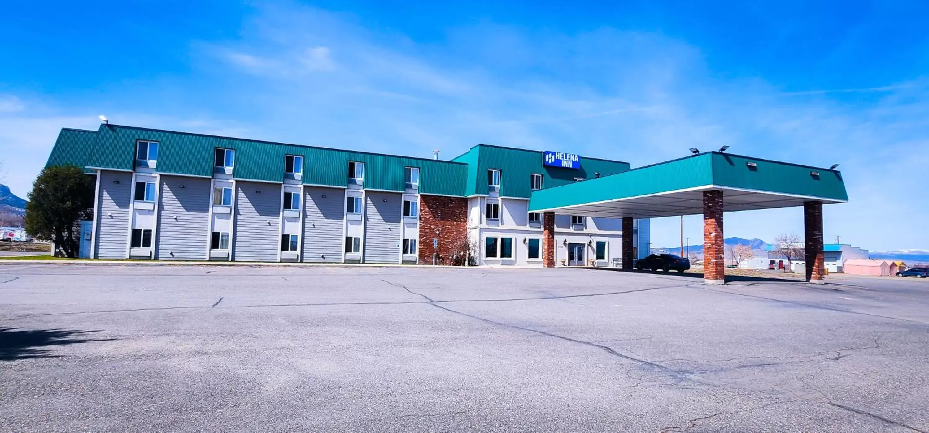 Property Building in Helena Inn - Airport