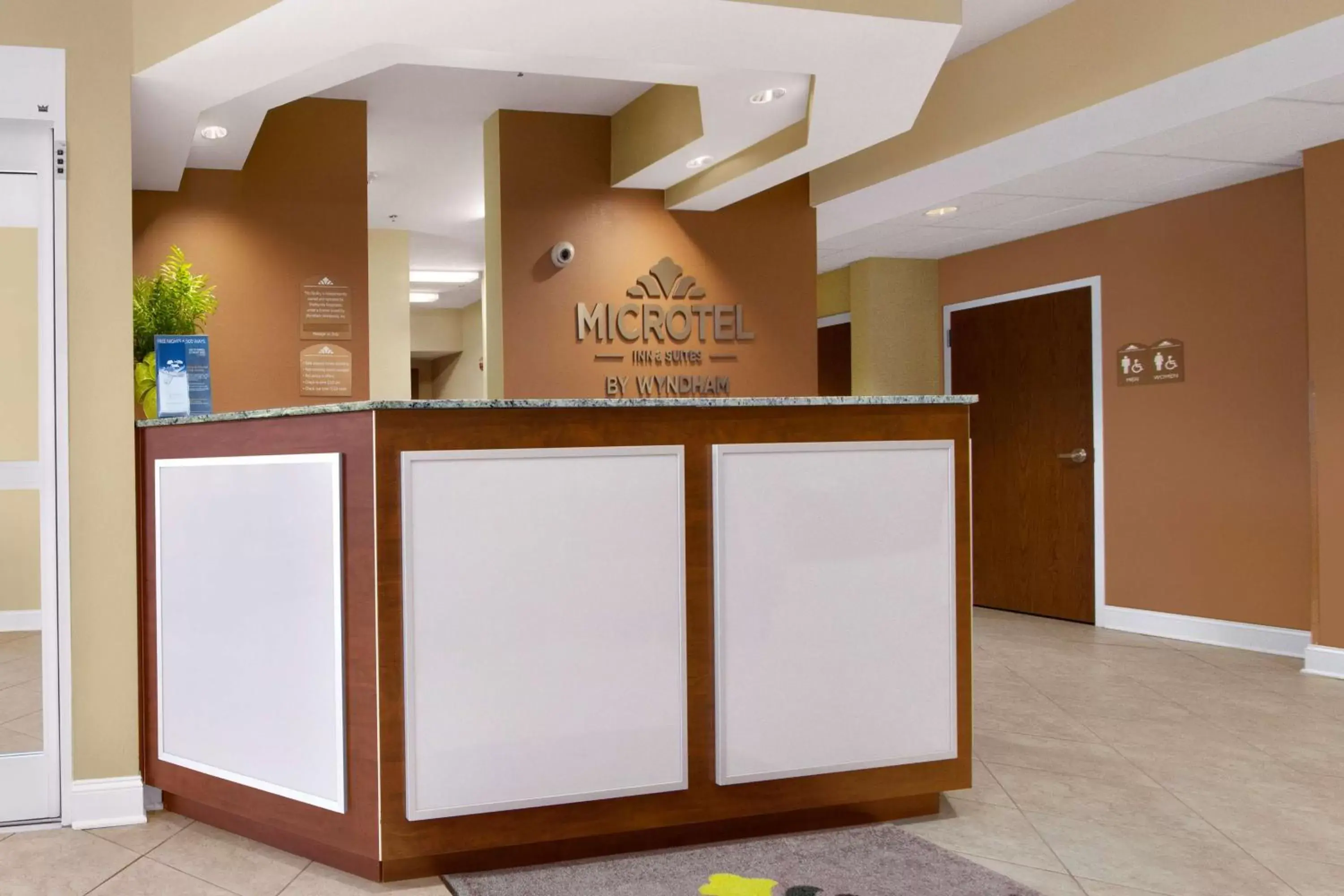 Lobby or reception in Microtel Inn & Suites by Wyndham Lobby or reception in Microtel Inn & Suites by Wyndham
