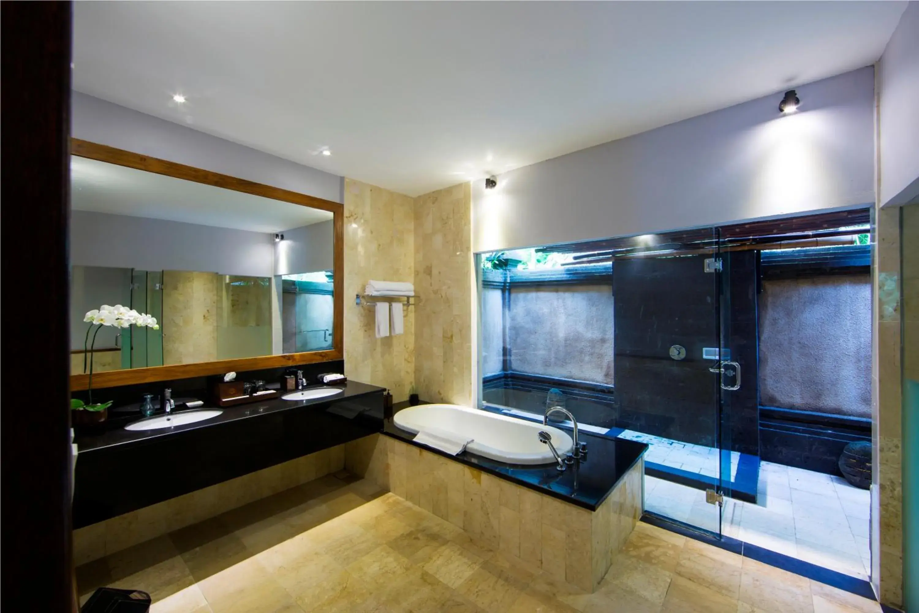 Bathroom in The Lokha Ubud Resort Villas and Spa