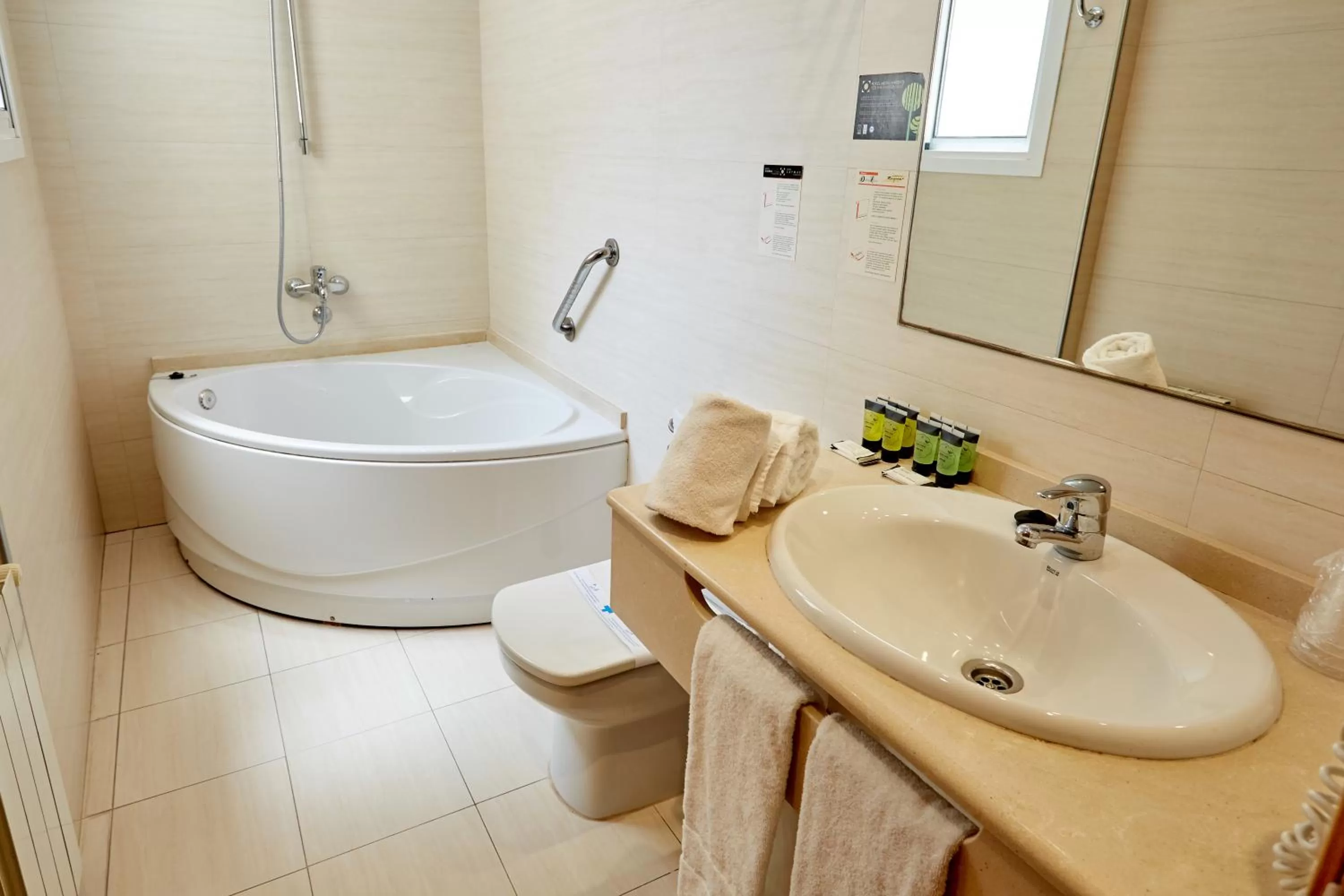 Bathroom in Doña Lola