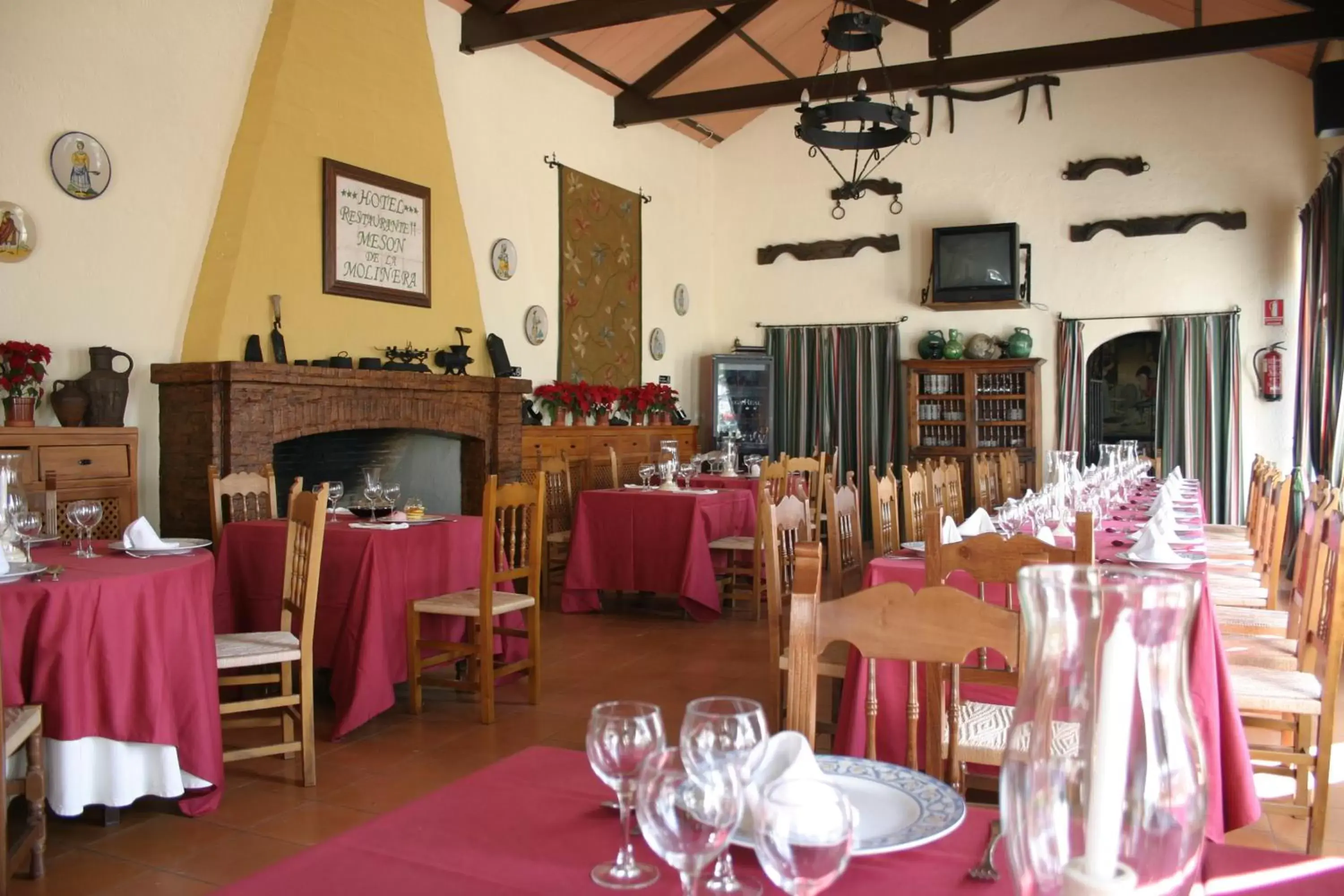 Restaurant/places to eat, Banquet Facilities in Mesón de la Molinera