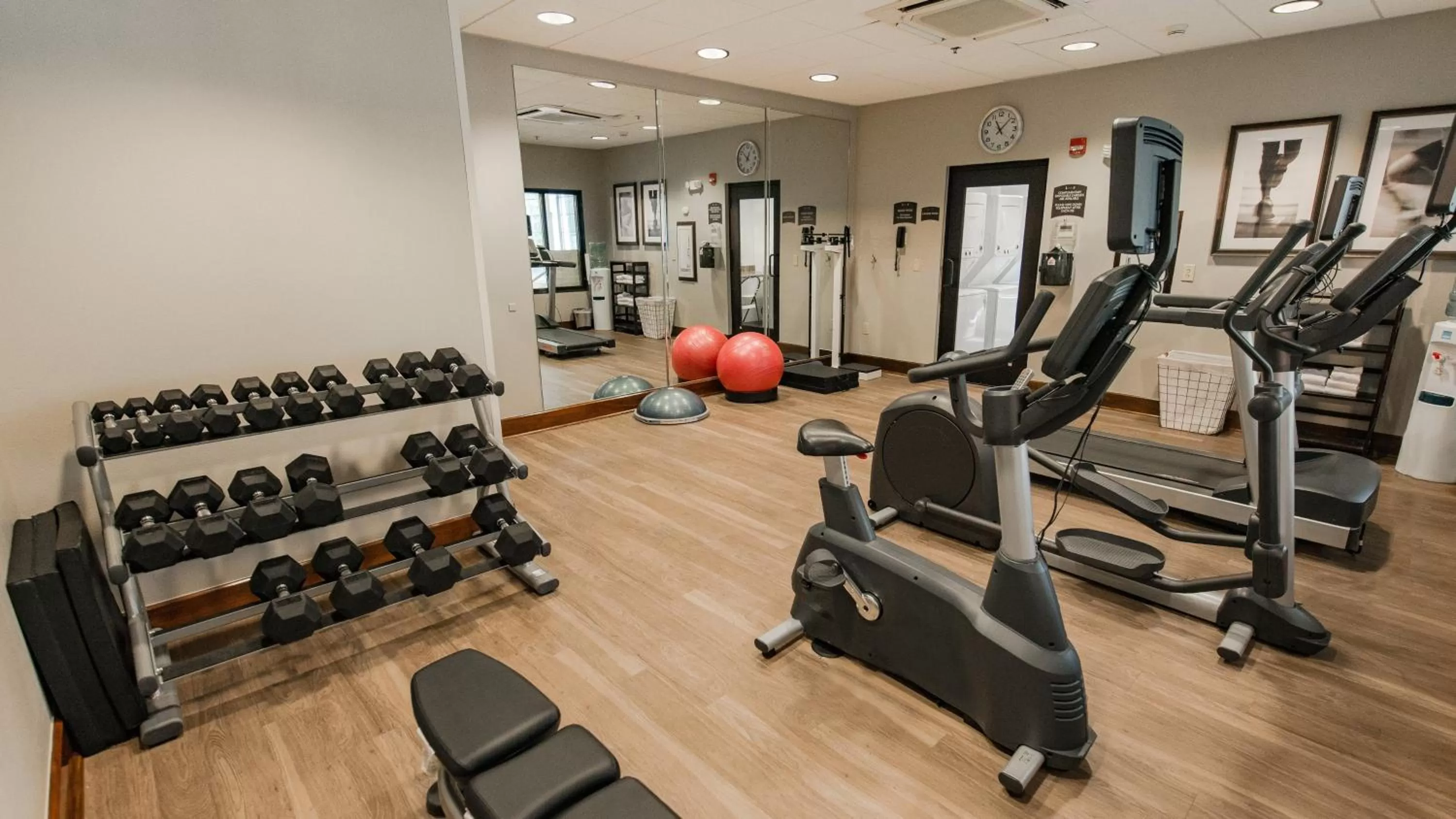 Fitness centre/facilities in Staybridge Suites Wilmington East by IHG