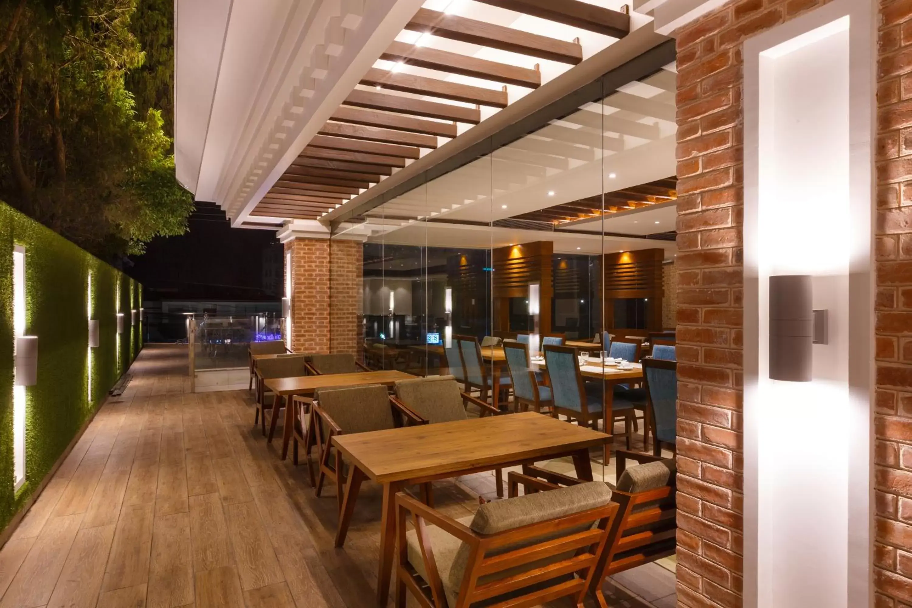 Restaurant/places to eat in Hotel Ambassador by ACE Hotels Restaurant/places to eat in Hotel Ambassador by ACE Hotels