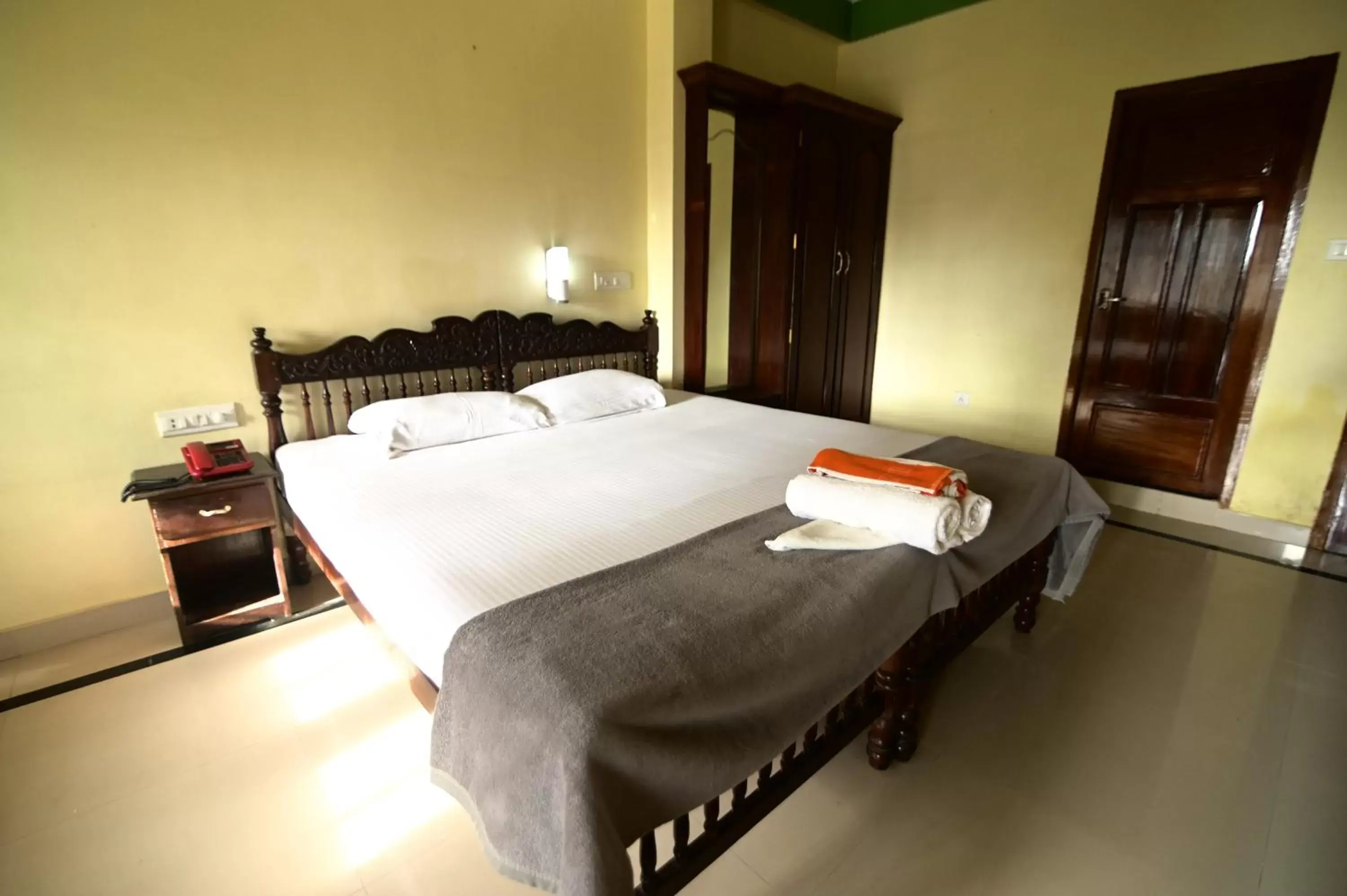 Bed in Sree Mookambika Beach Resort Bed in Sree Mookambika Beach Resort