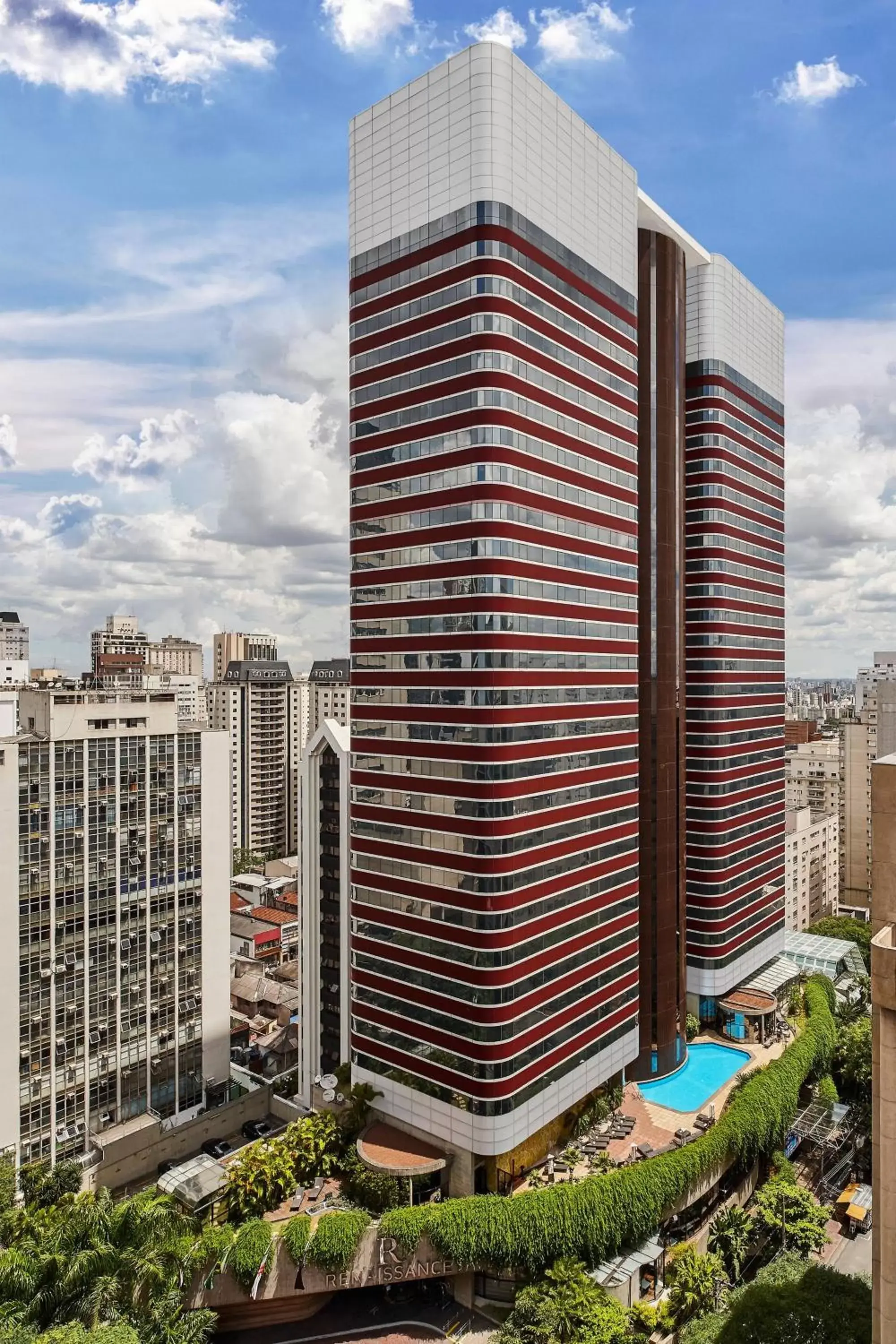 Property building in Renaissance São Paulo Hotel