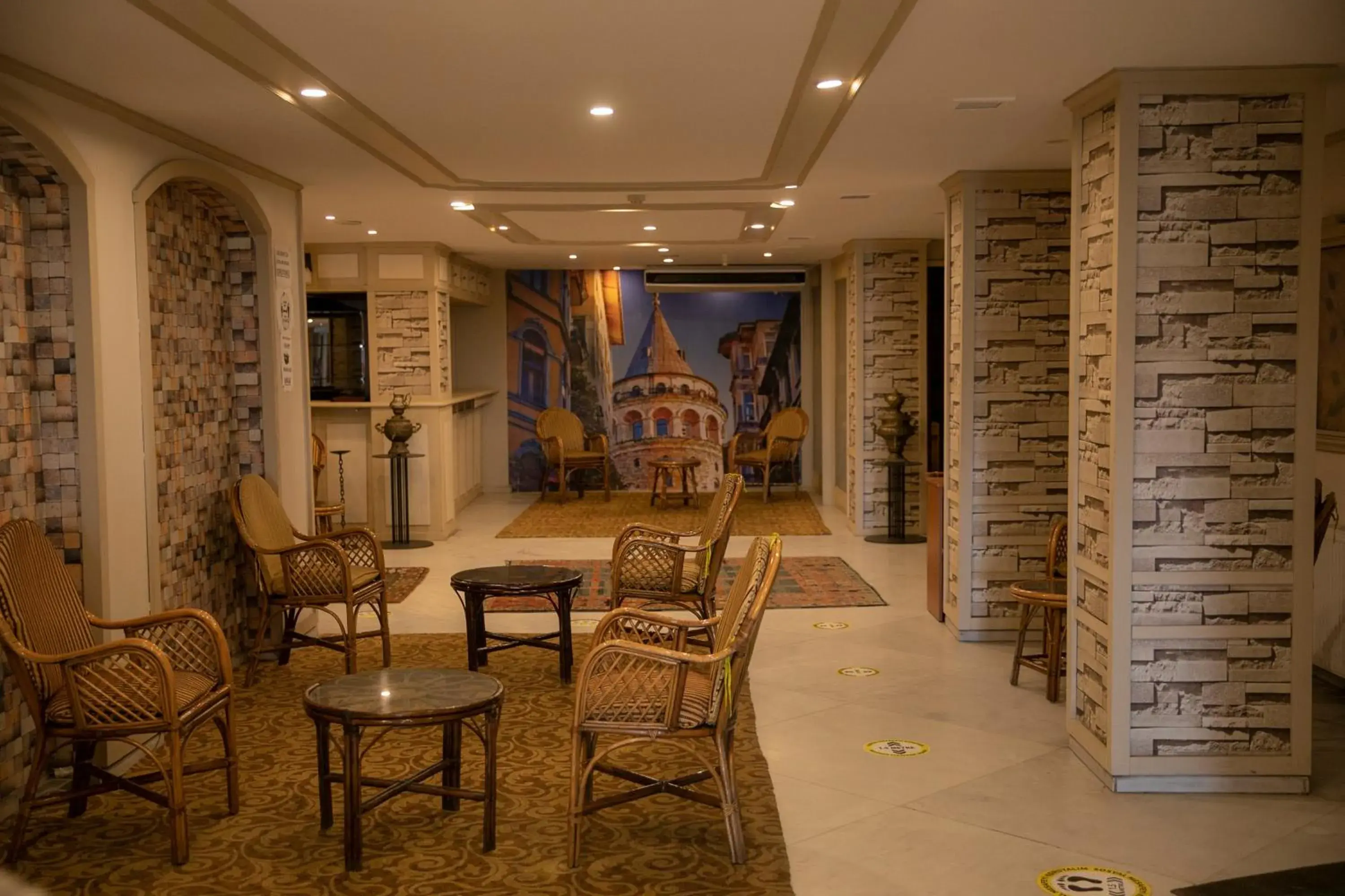 Lobby or reception in Hali Hotel