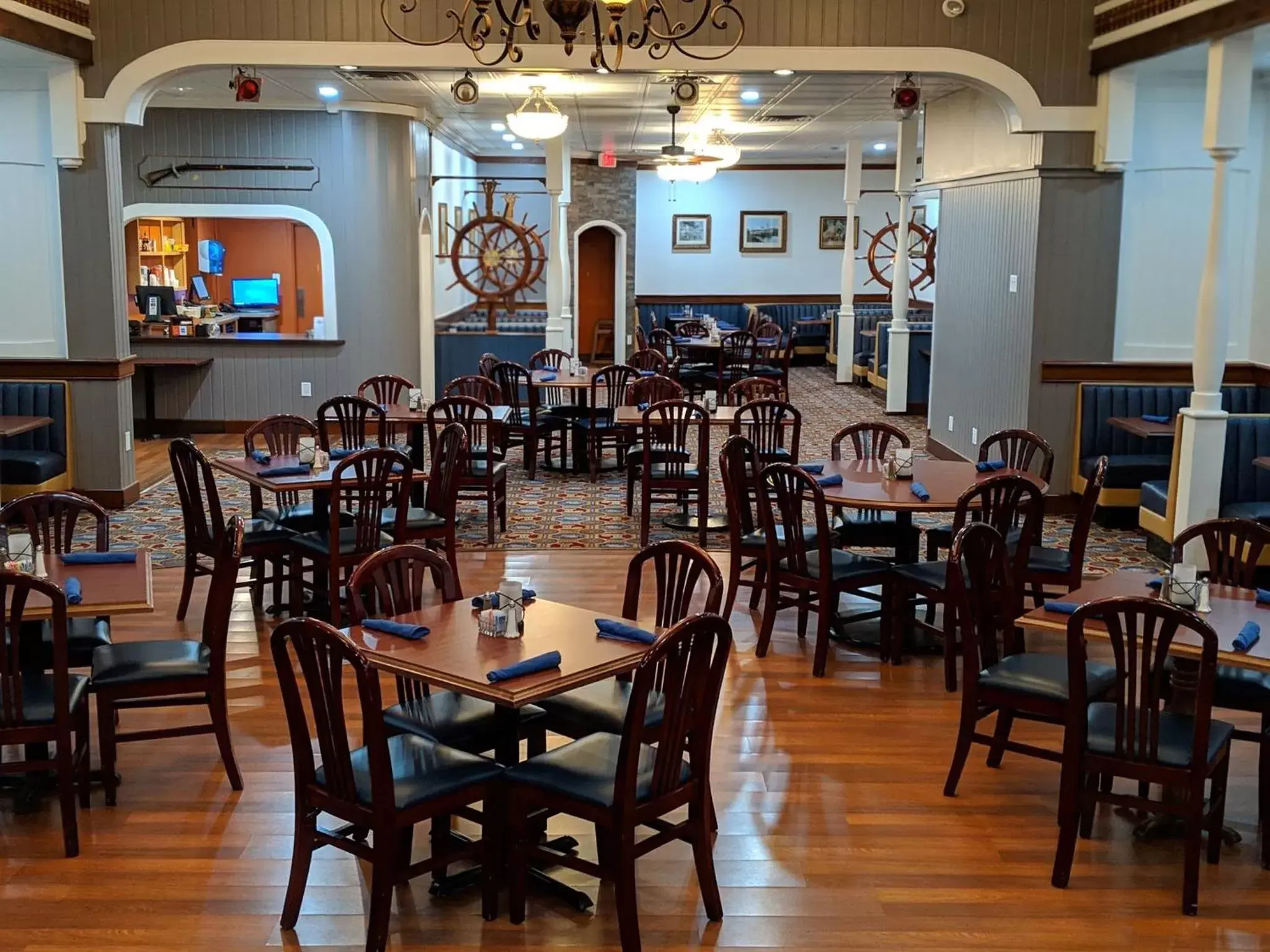 Restaurant/places to eat in Lafayette Hotel Marietta Restaurant/places to eat in Lafayette Hotel Marietta