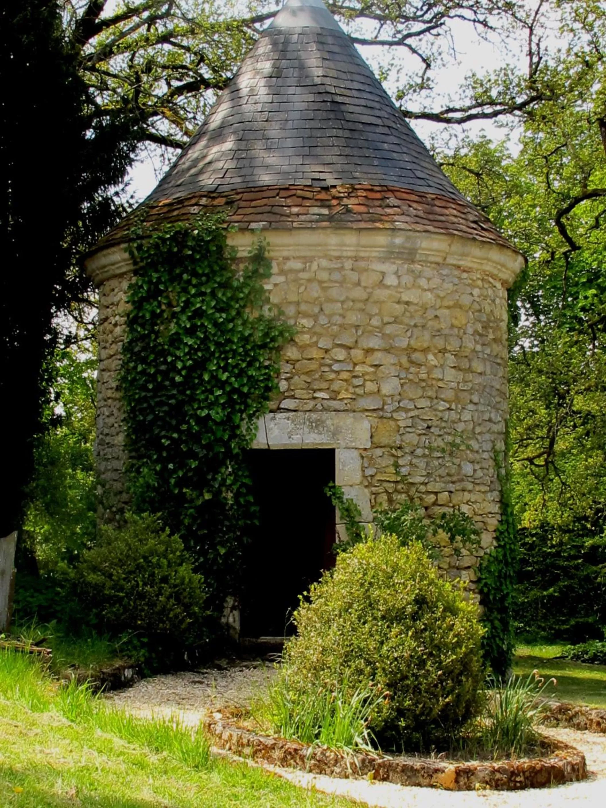 Facade/entrance, Property Building in Manoir de la Rémonière