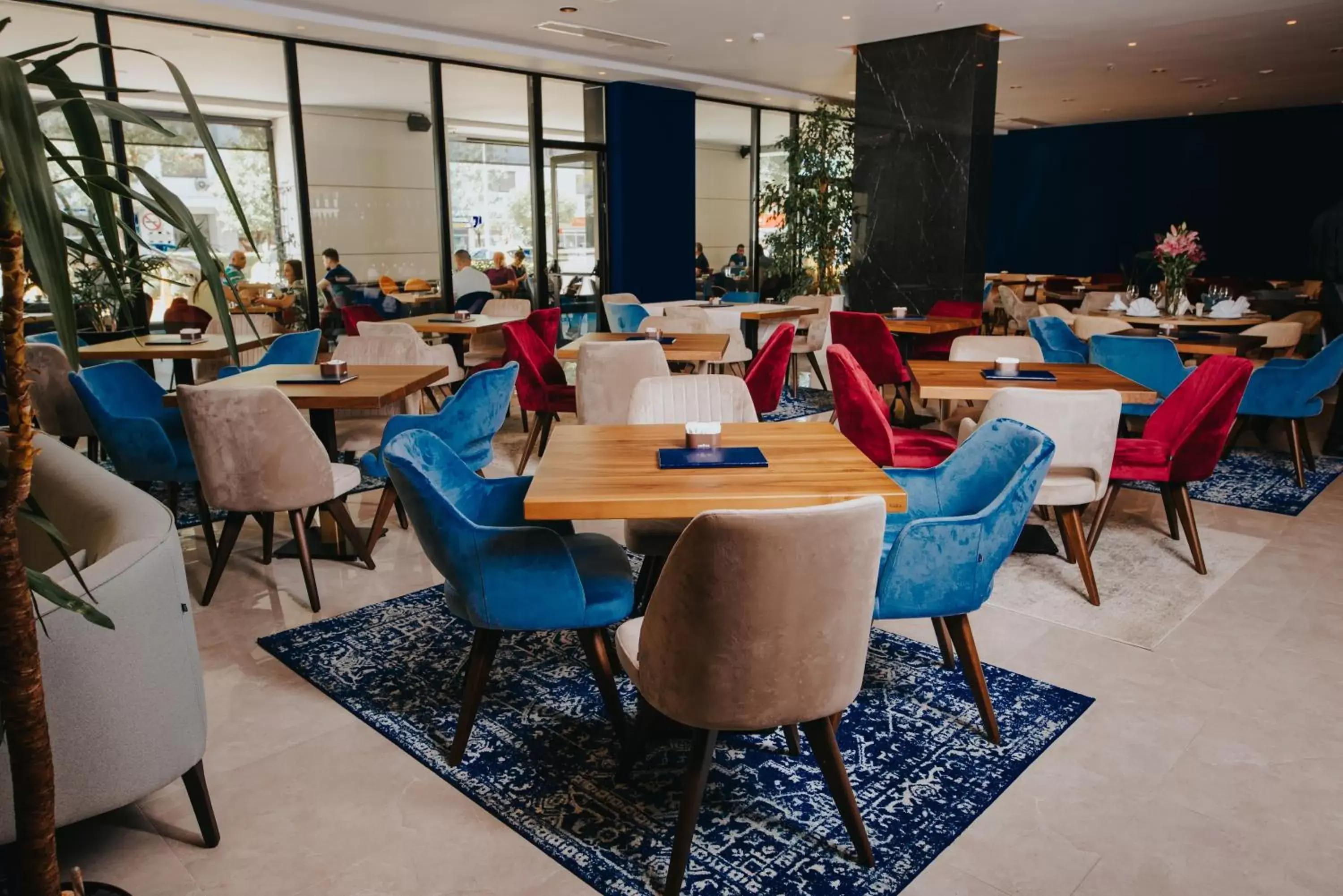 Lounge or bar, Restaurant/Places to Eat in Ramada by Wyndham Podgorica