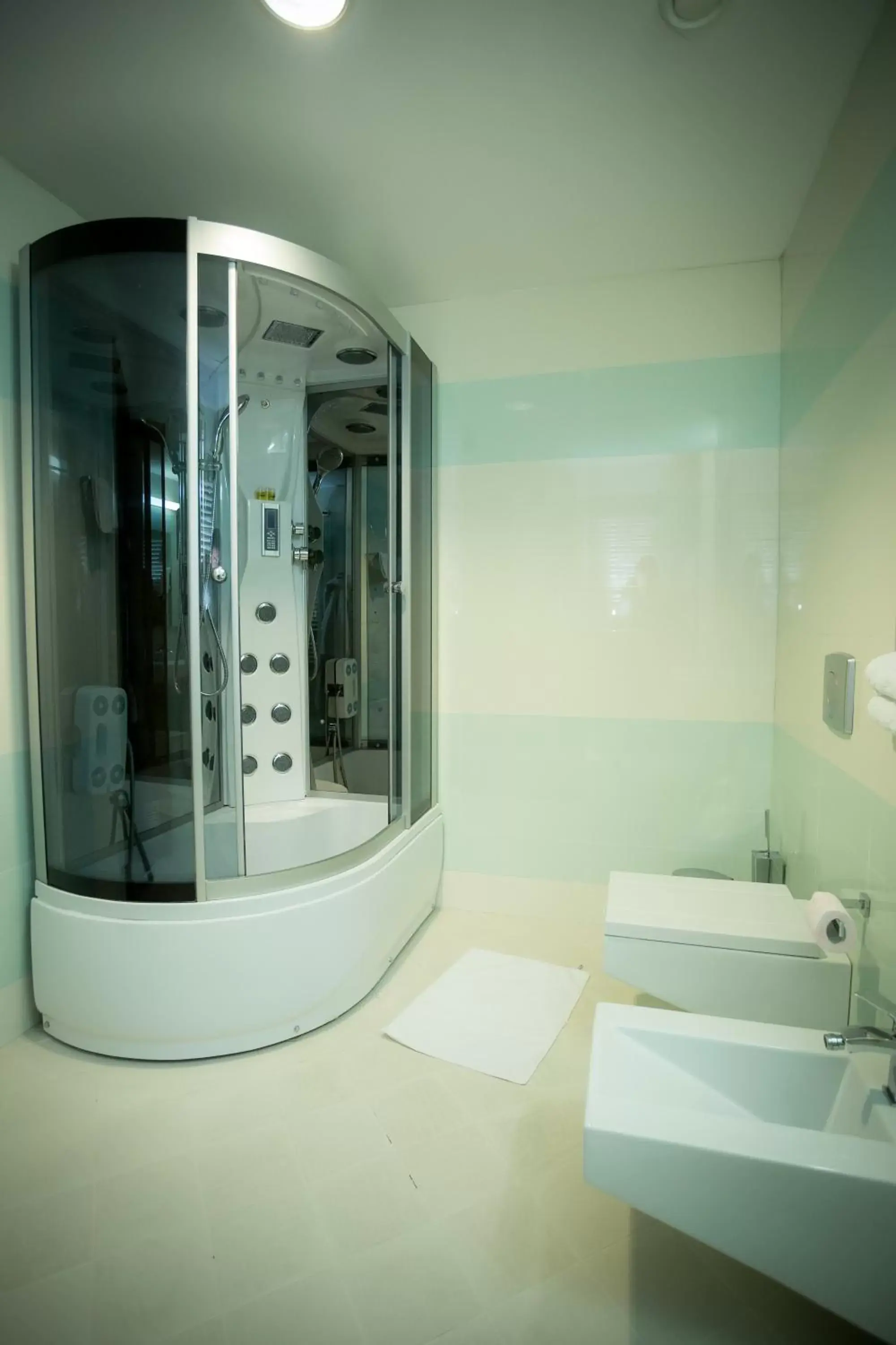 Bathroom in Hotel Colosseo & Spa