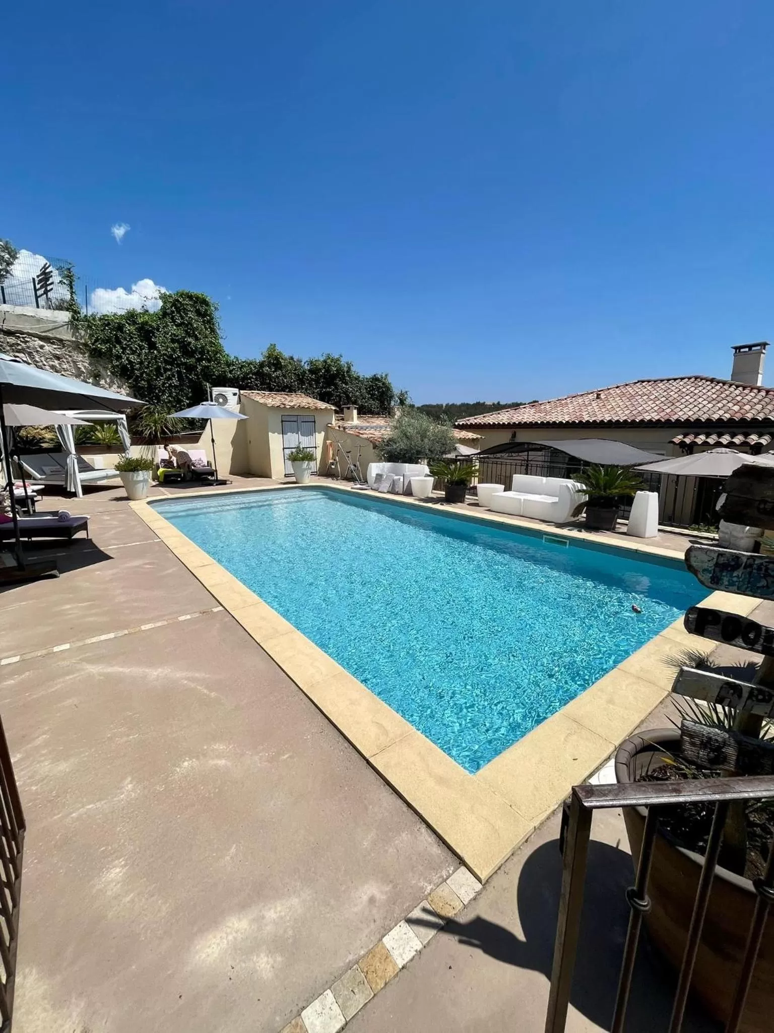 Swimming Pool in Chambre fiora