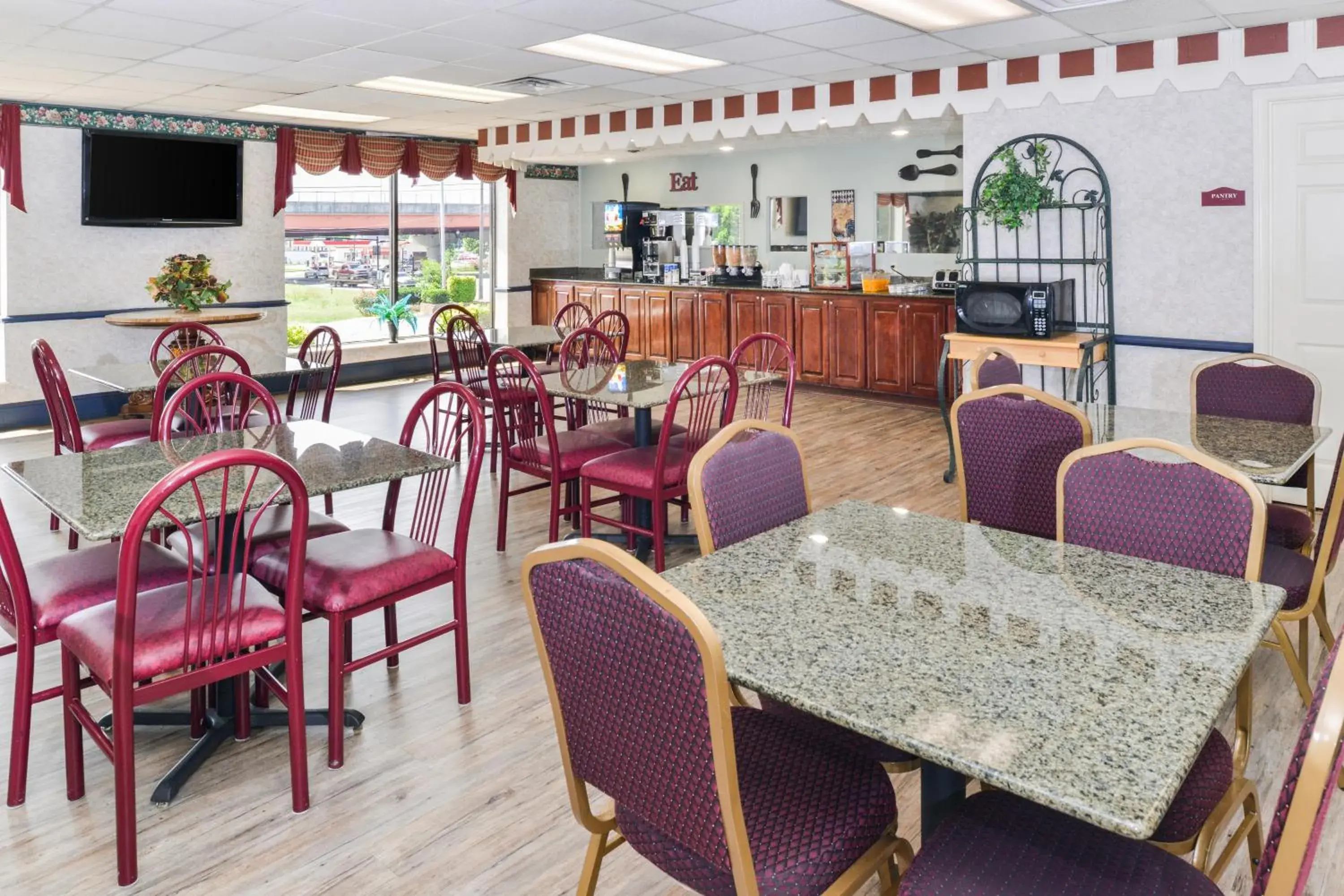 Continental breakfast, Restaurant/Places to Eat in Americas Best Value Inn-Goodlettsville/N. Nashville