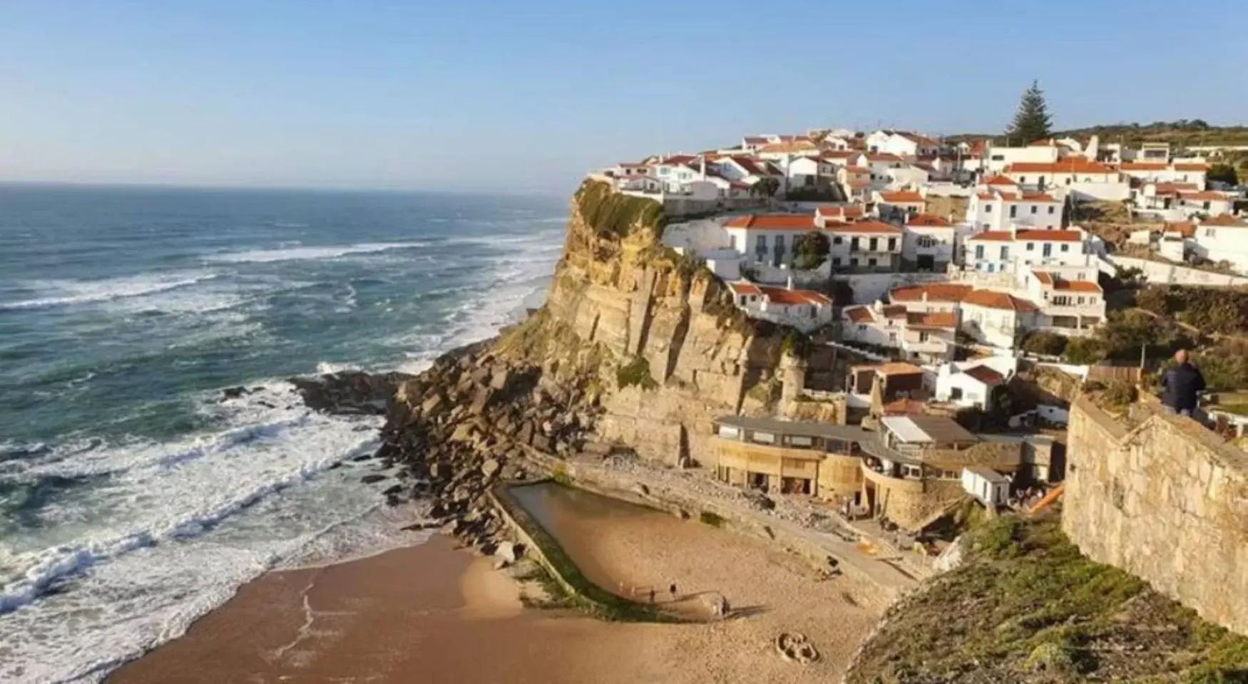 Beach, Bird's-eye View in Alto da Praia Villa