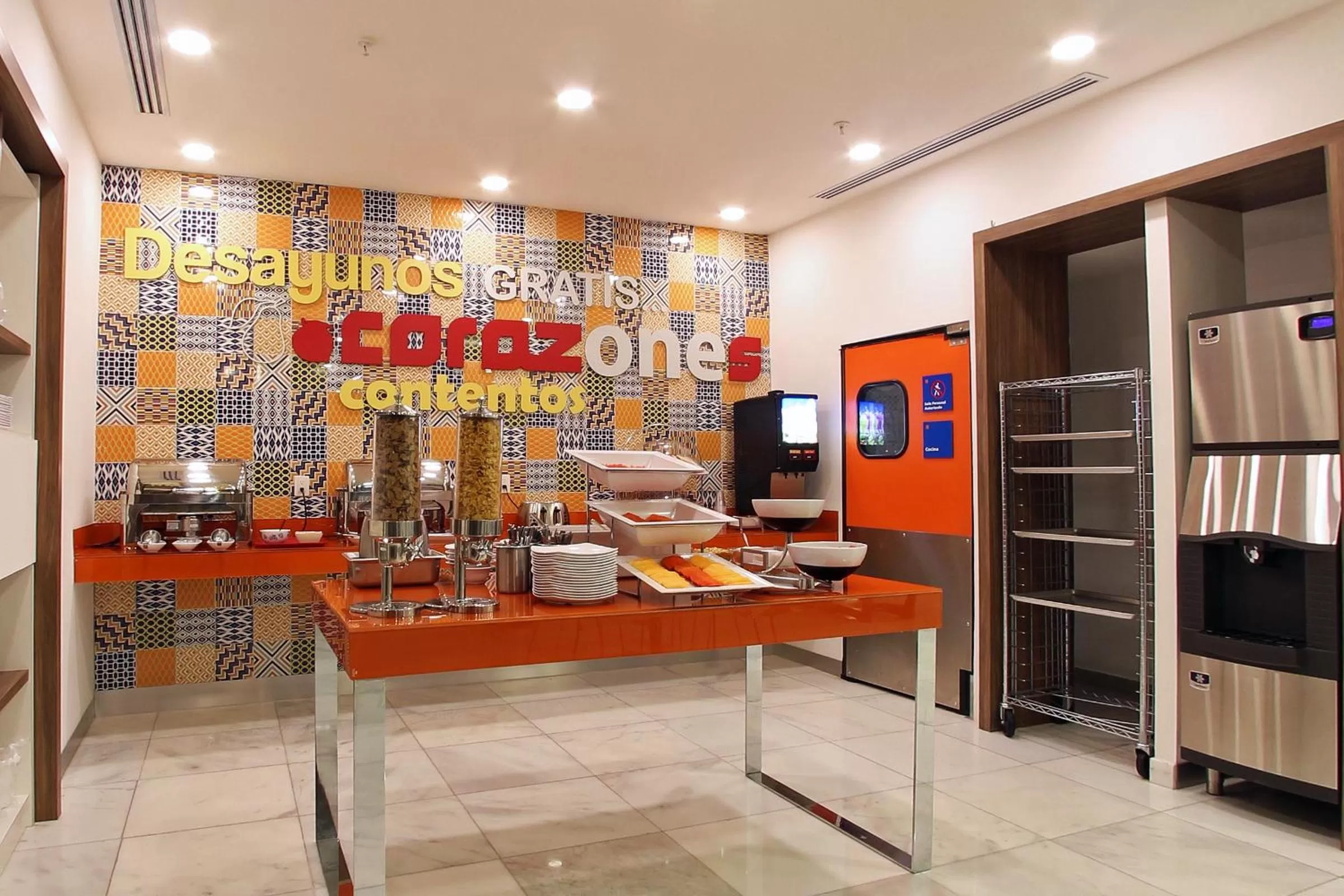 Restaurant/places to eat in One Villahermosa 2000