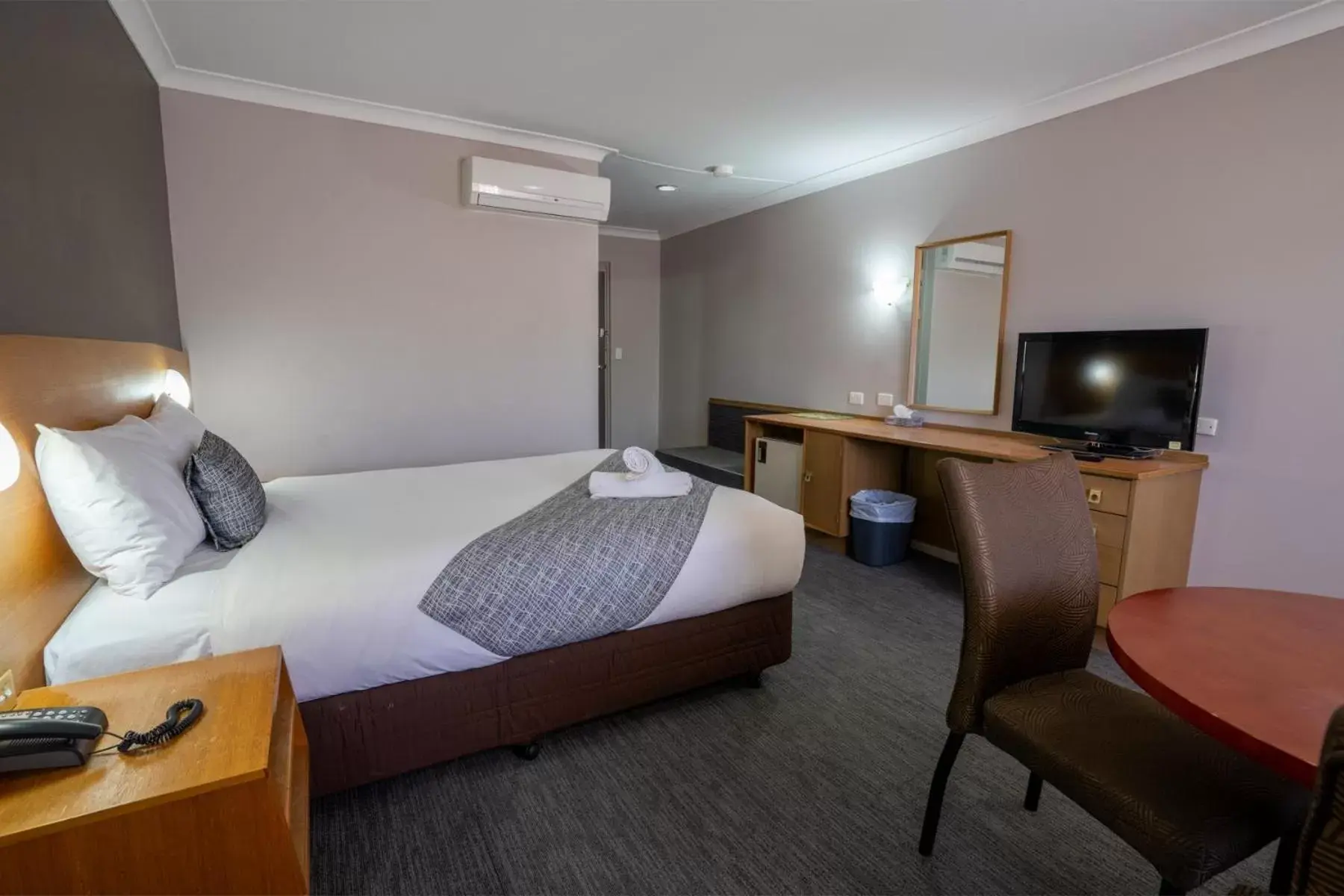 Bed in Hospitality Kalgoorlie, SureStay Collection by Best Western