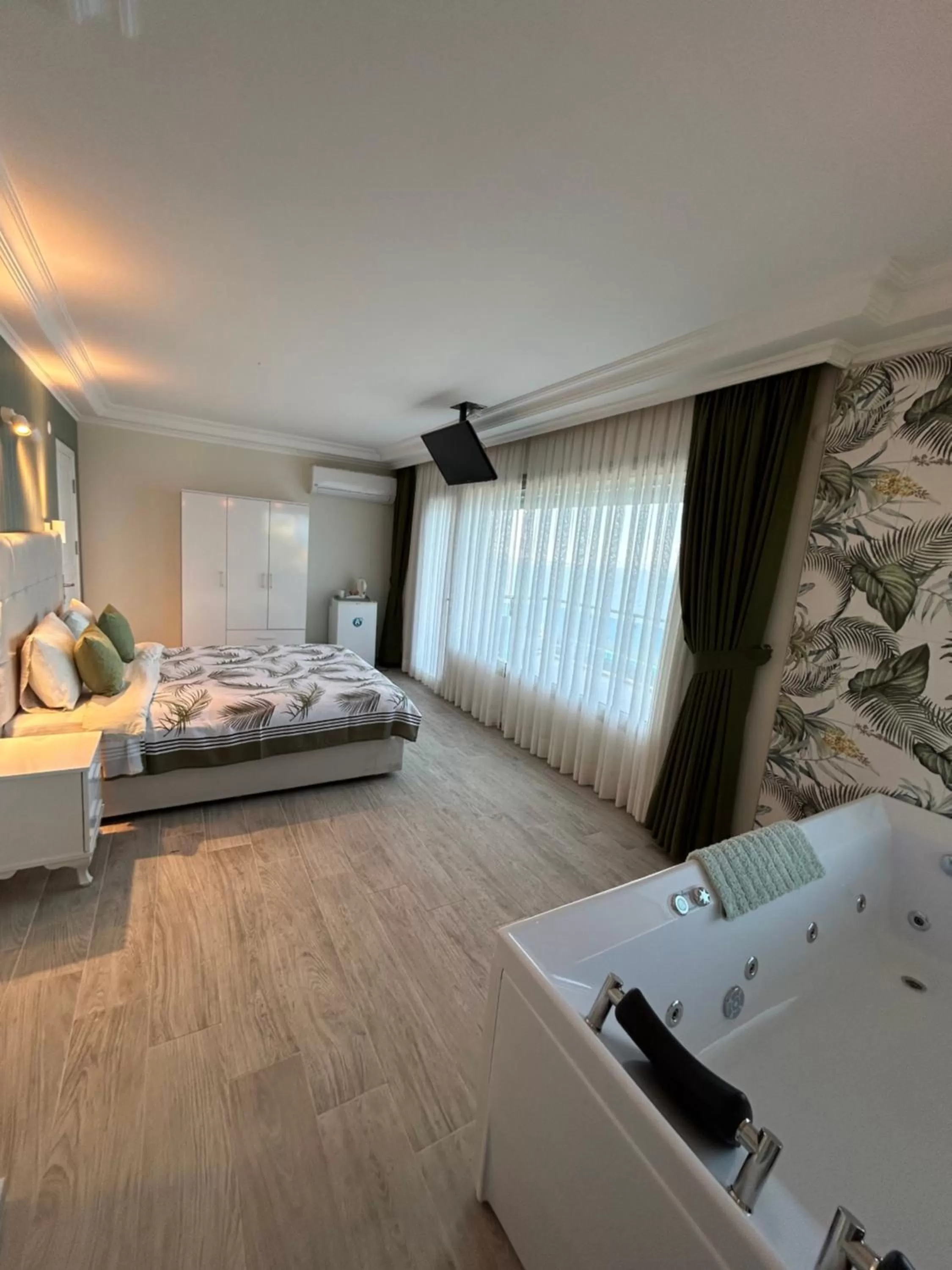 Photo of the whole room, Bed in Fener Hotel Café & Kahvalti