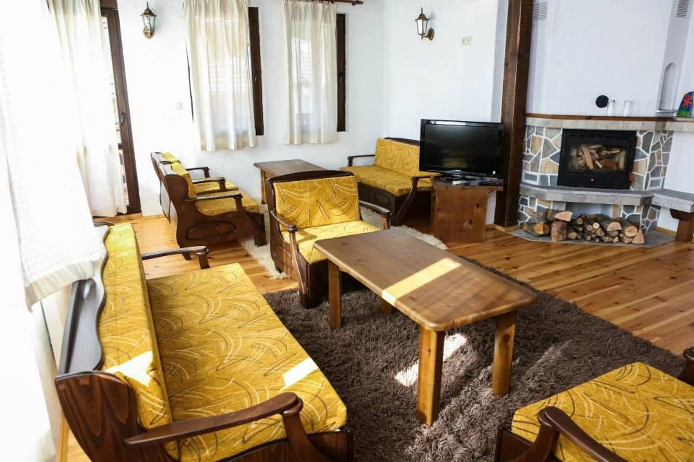 Living room in Delchovski Han