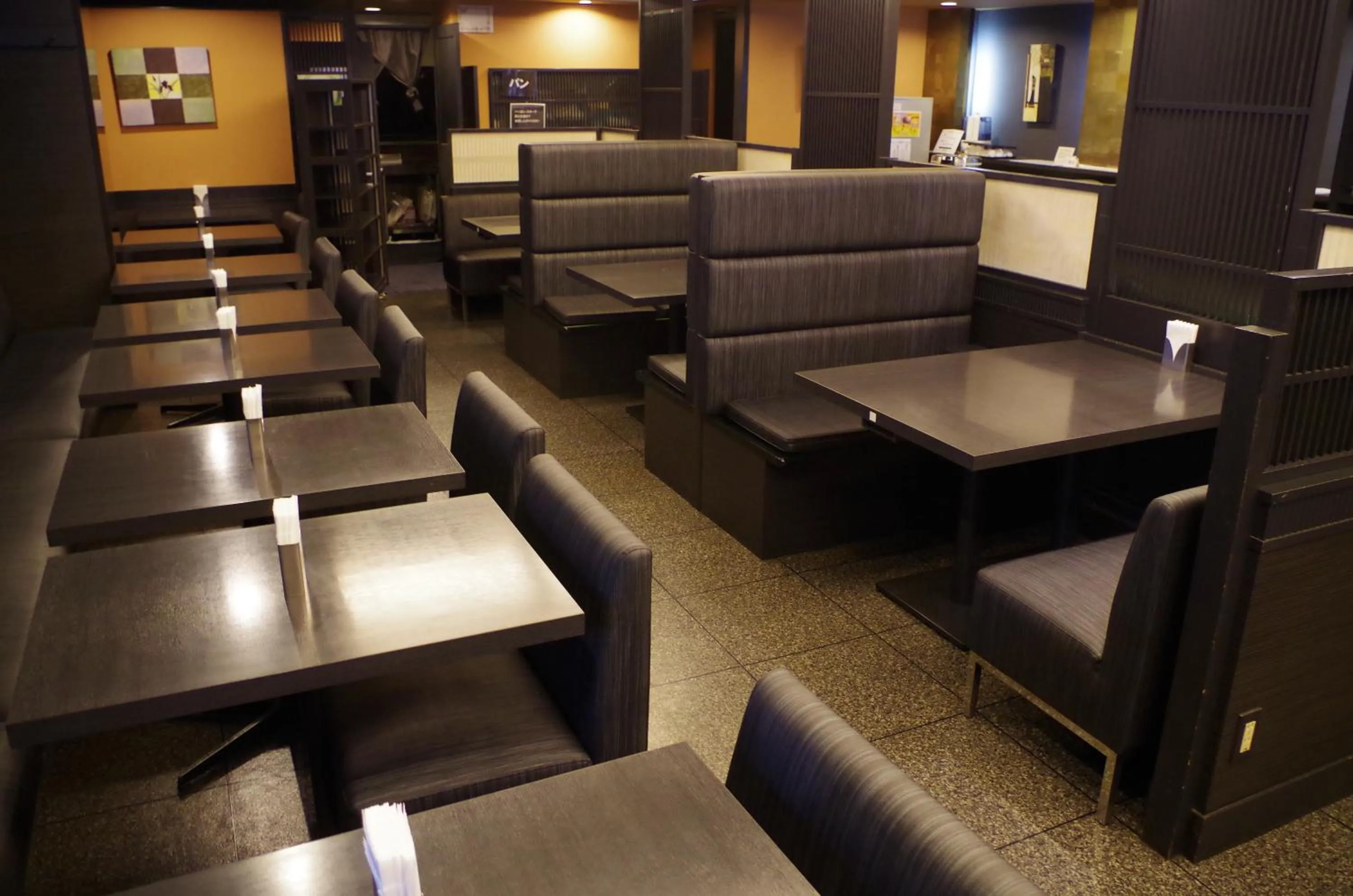 Restaurant/places to eat in Hotel Route-Inn Shinagawa-Oimachi