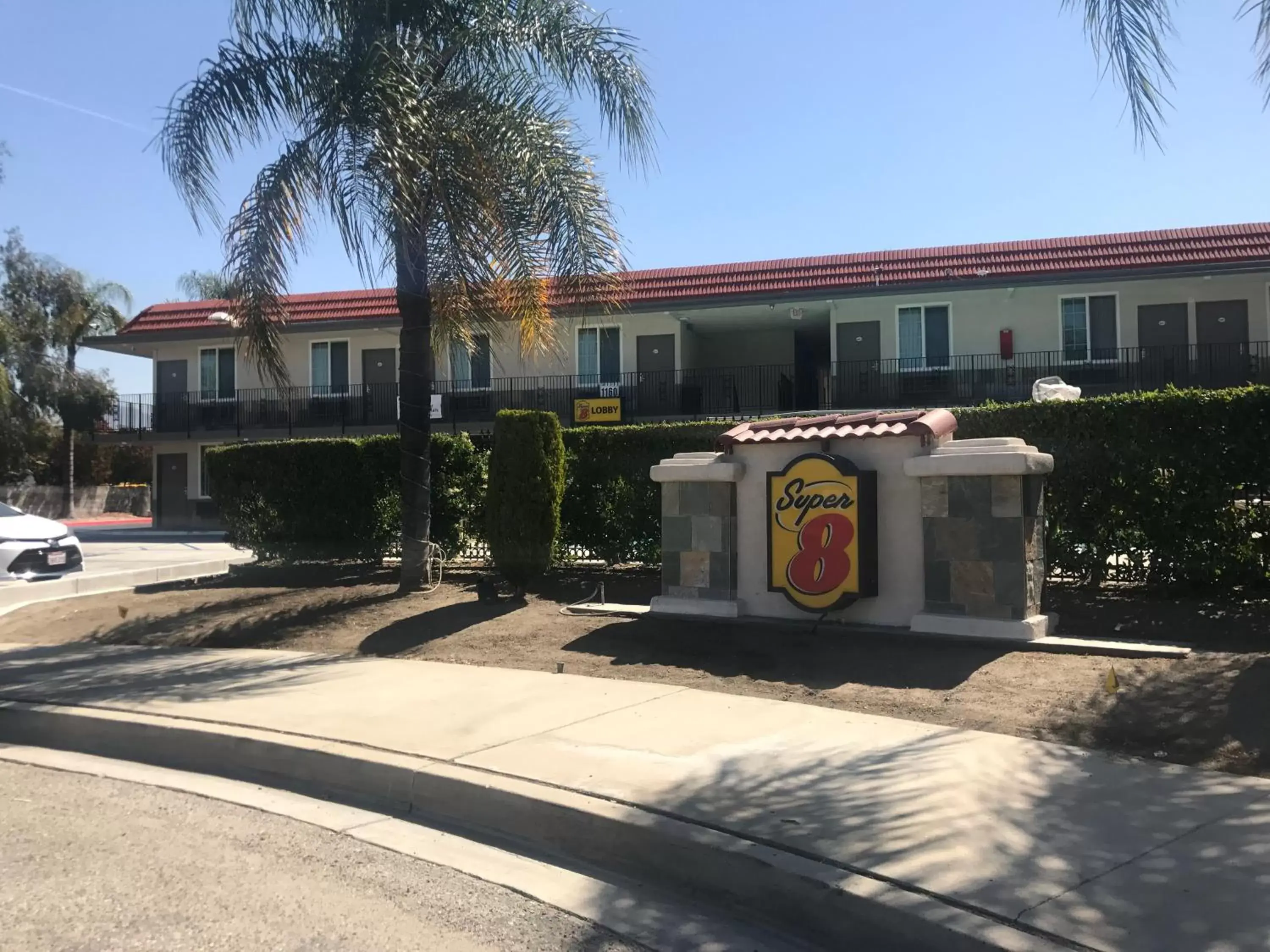 Property building in Super 8 by Wyndham Redlands/San Bernardino Property building in Super 8 by Wyndham Redlands/San Bernardino