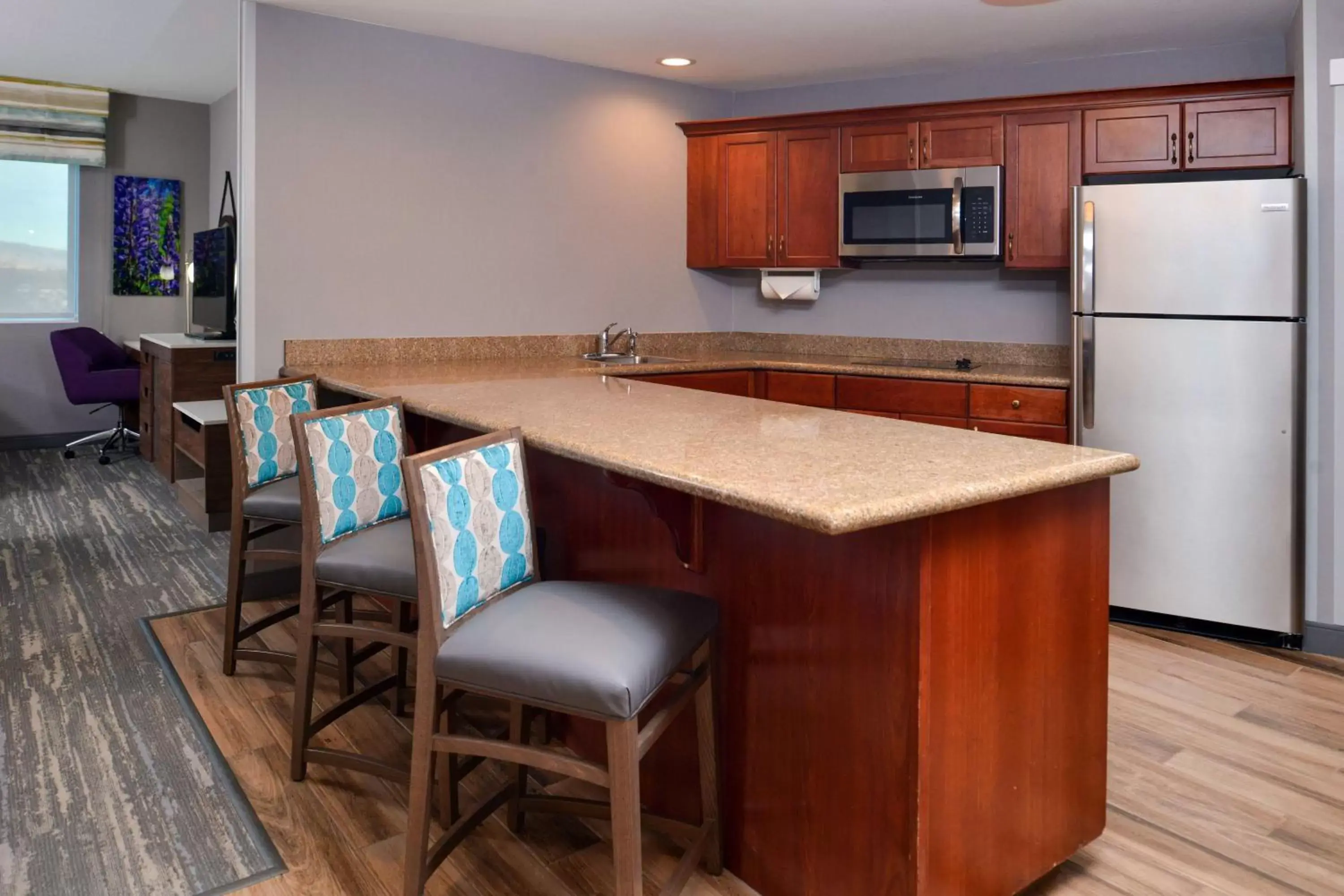 Kitchen or kitchenette, Kitchen/Kitchenette in Hampton Inn & Suites Boise/Spectrum