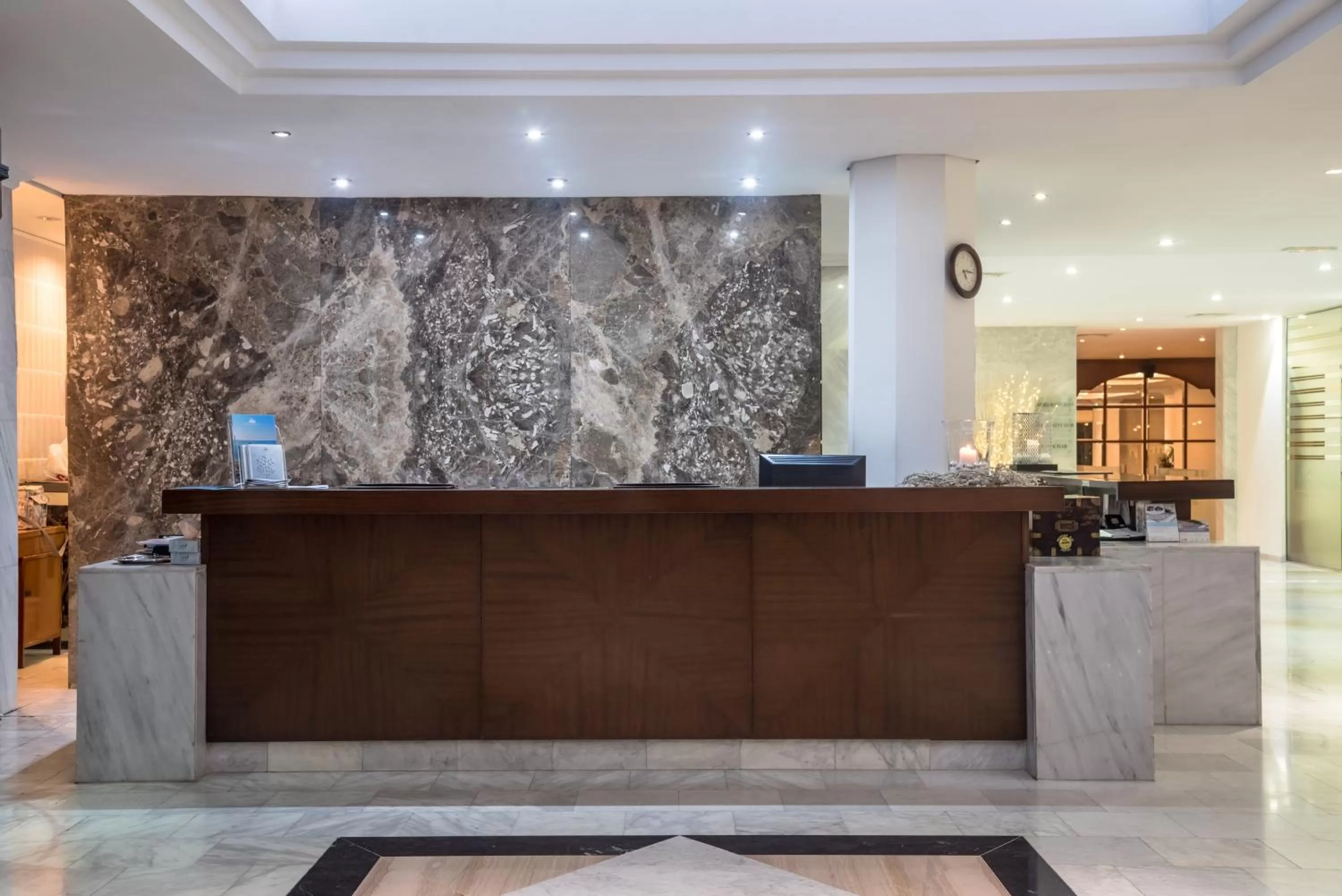 Lobby or reception in Grecian Bay