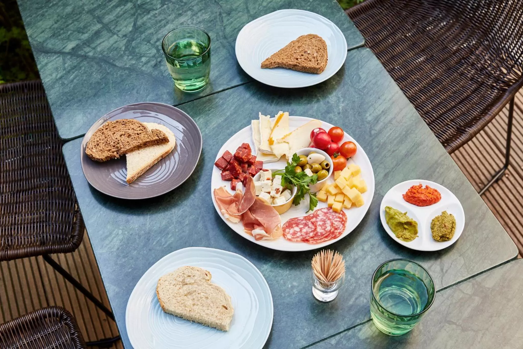 Restaurant/places to eat in Hotel Indigo Antwerp City Centre by IHG