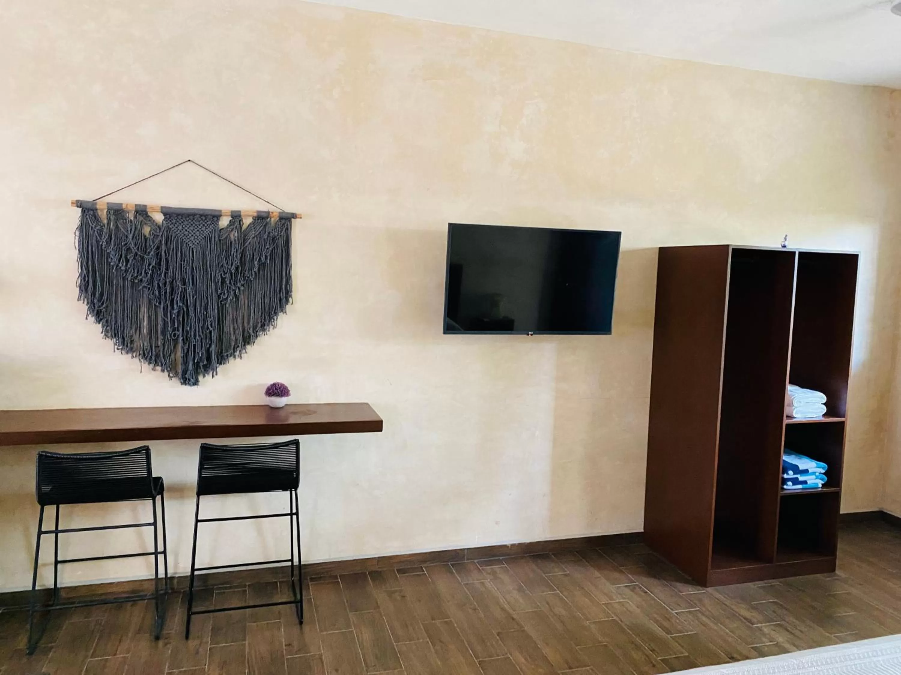 TV and multimedia in Hotelito YUM KAAX