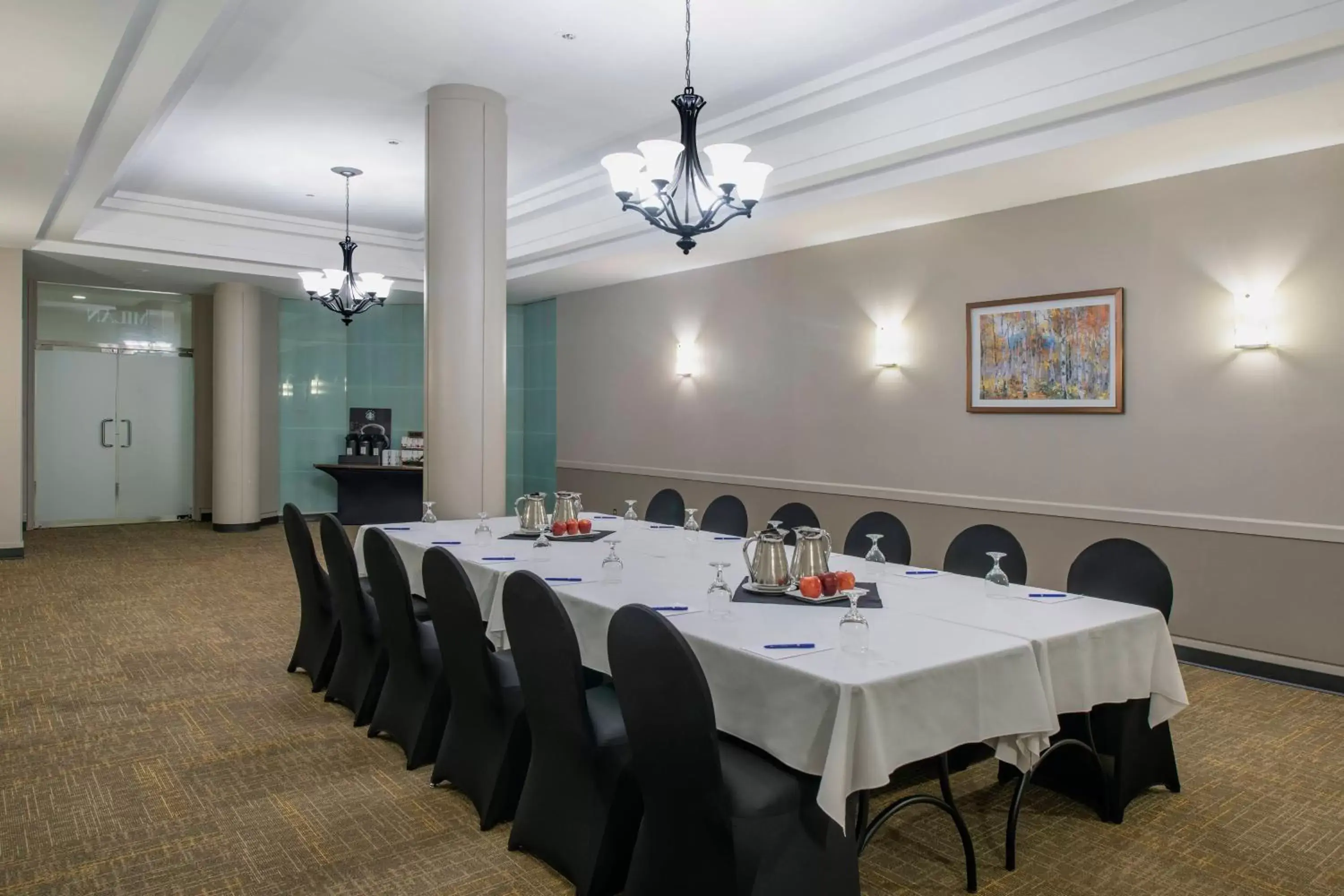 Meeting/conference room in Delta Hotels by Marriott Regina