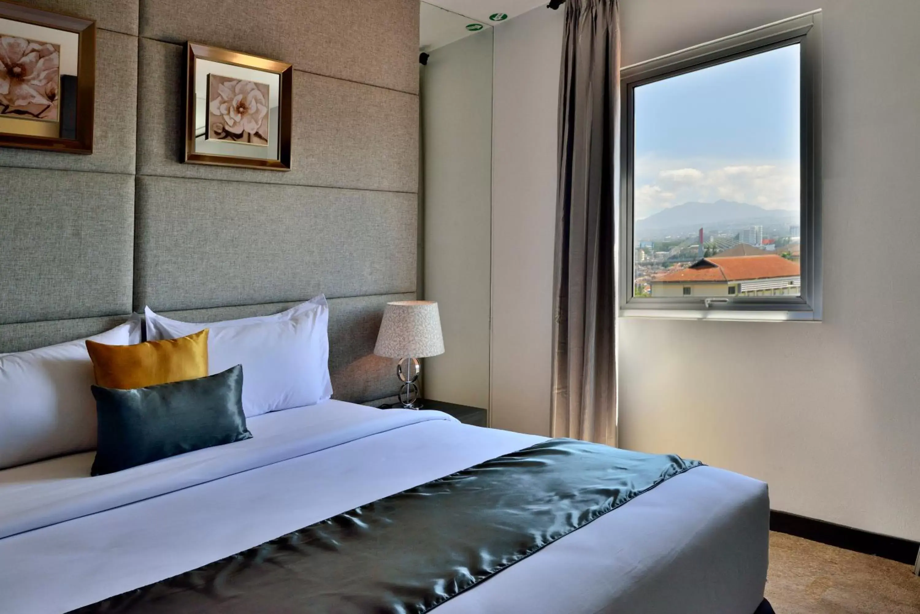 Bed in Serela Merdeka by KAGUM Hotels Bed in Serela Merdeka by KAGUM Hotels