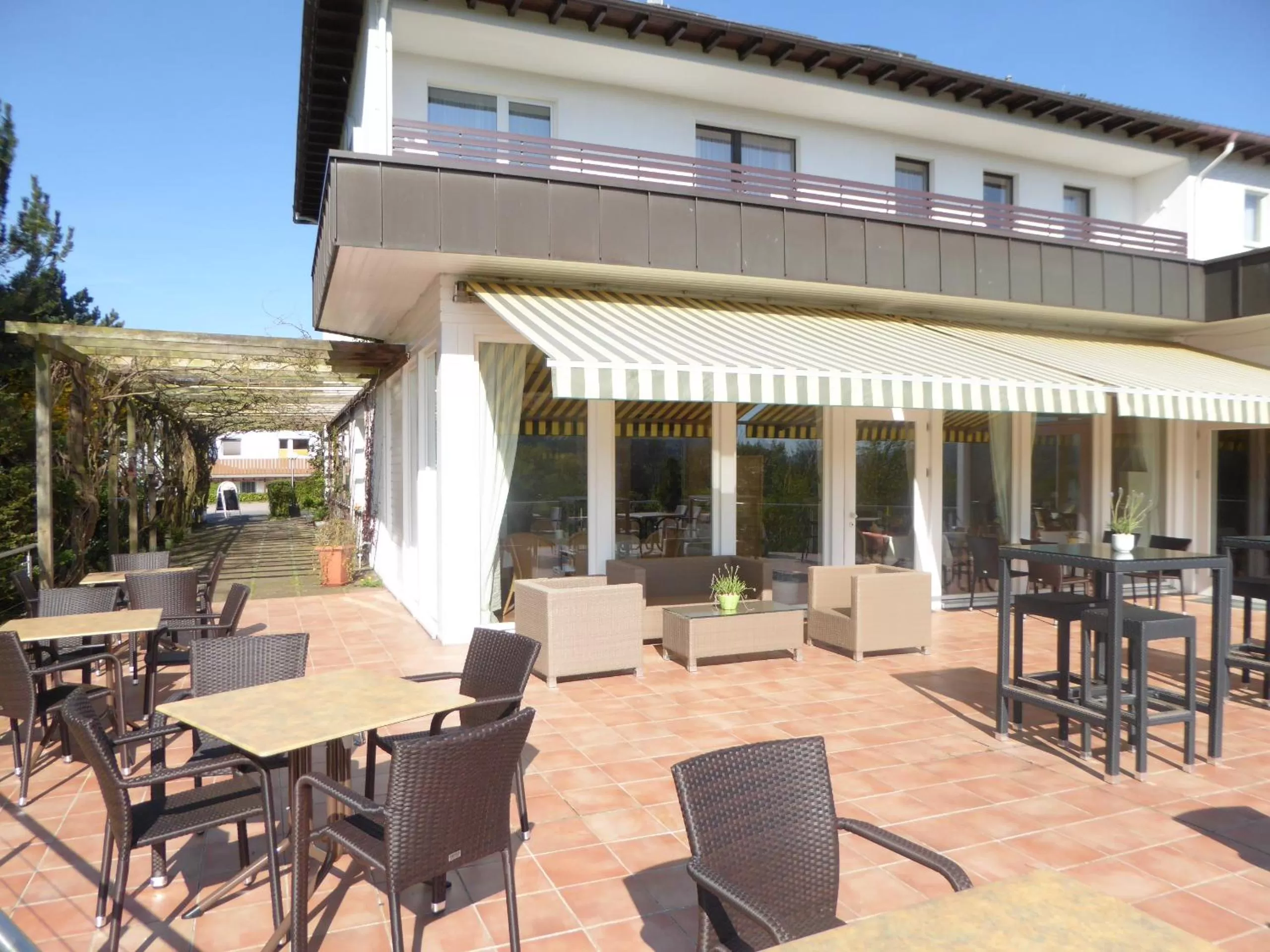 Property building, Restaurant/Places to Eat in Sonnenhof