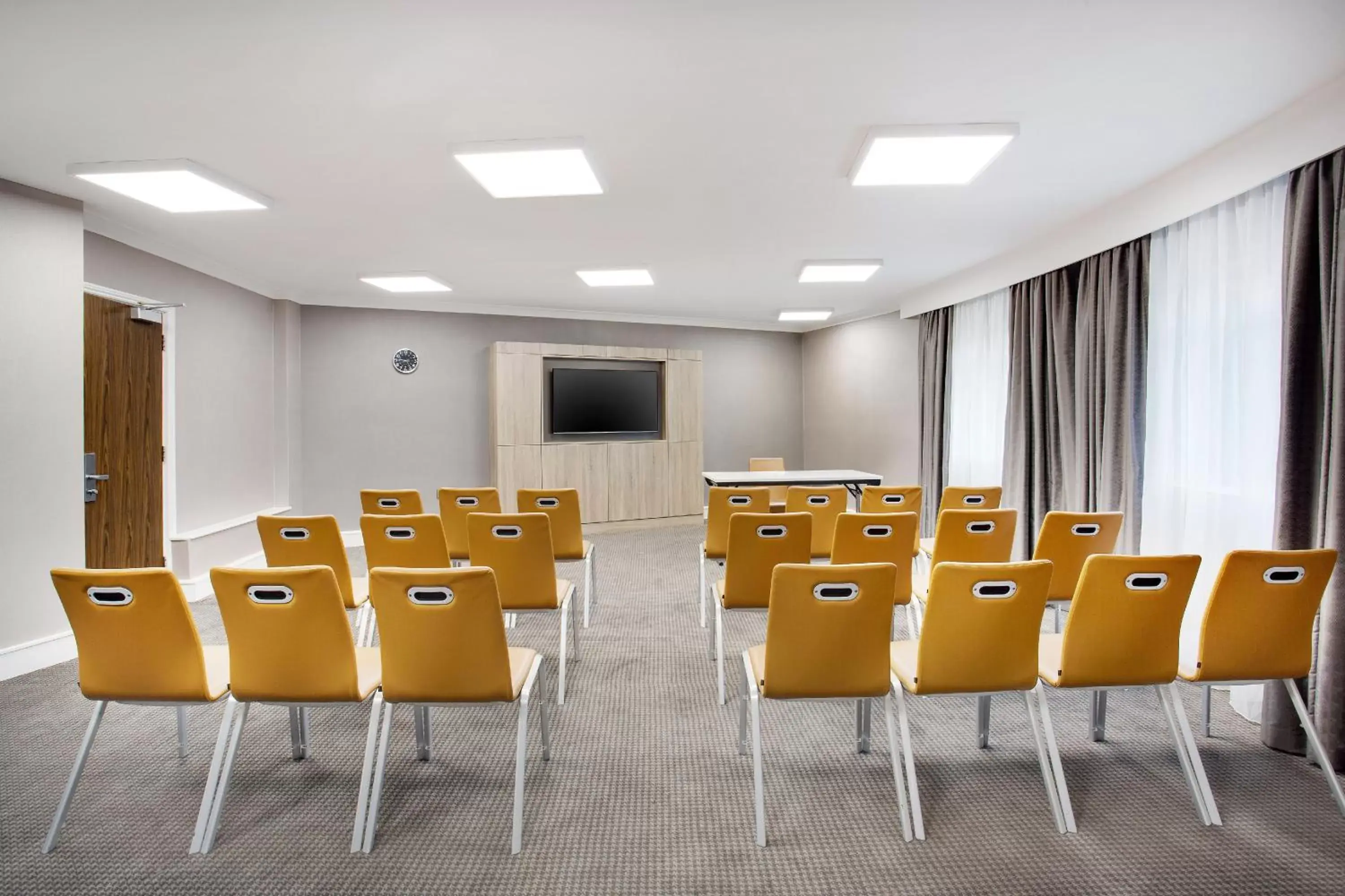 Meeting/conference room in Leonardo Hotel and Conference Venue Hinckley Island - Formerly Jurys Inn