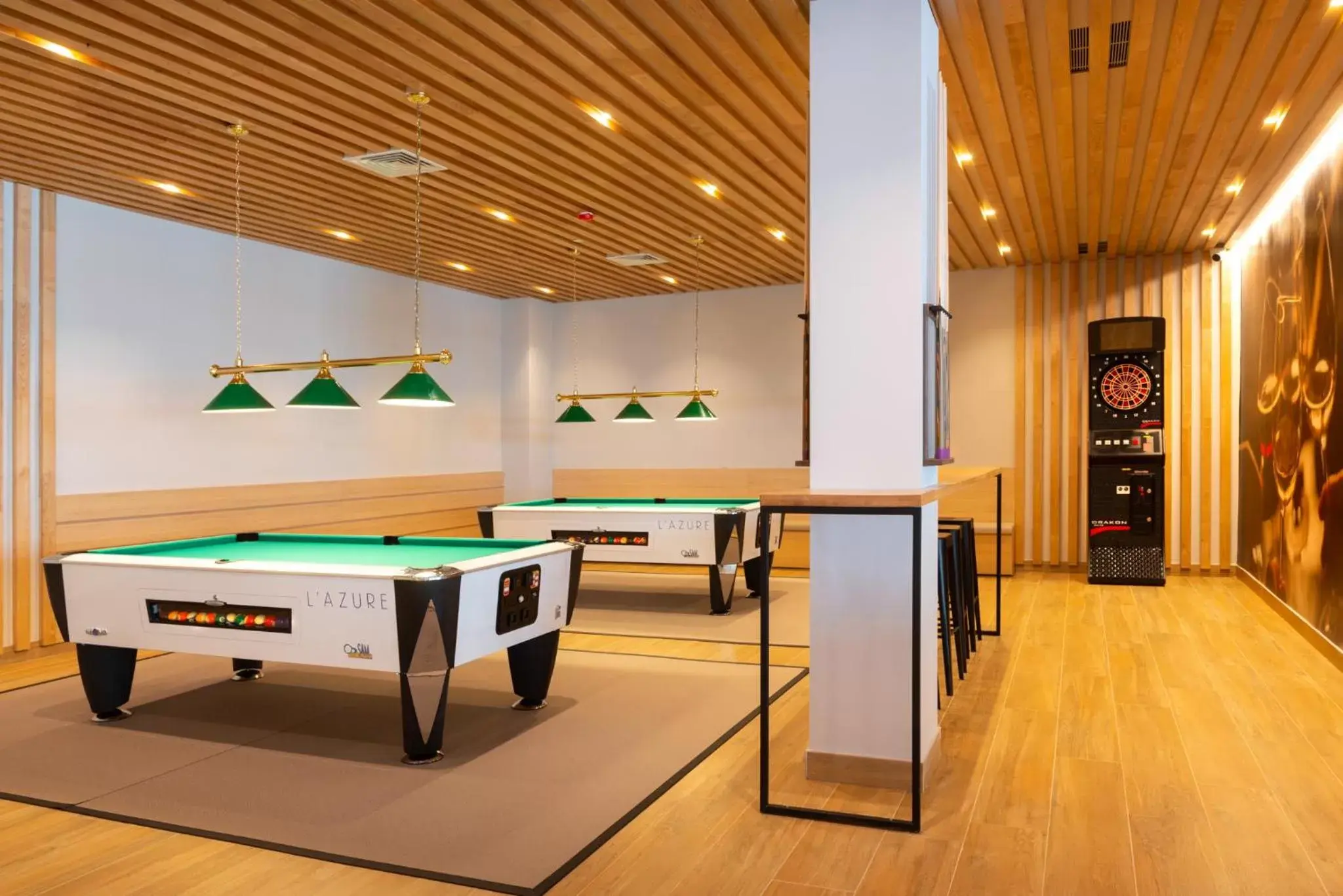 Lounge or bar, Billiards in L'Azure Hotel 4* Sup