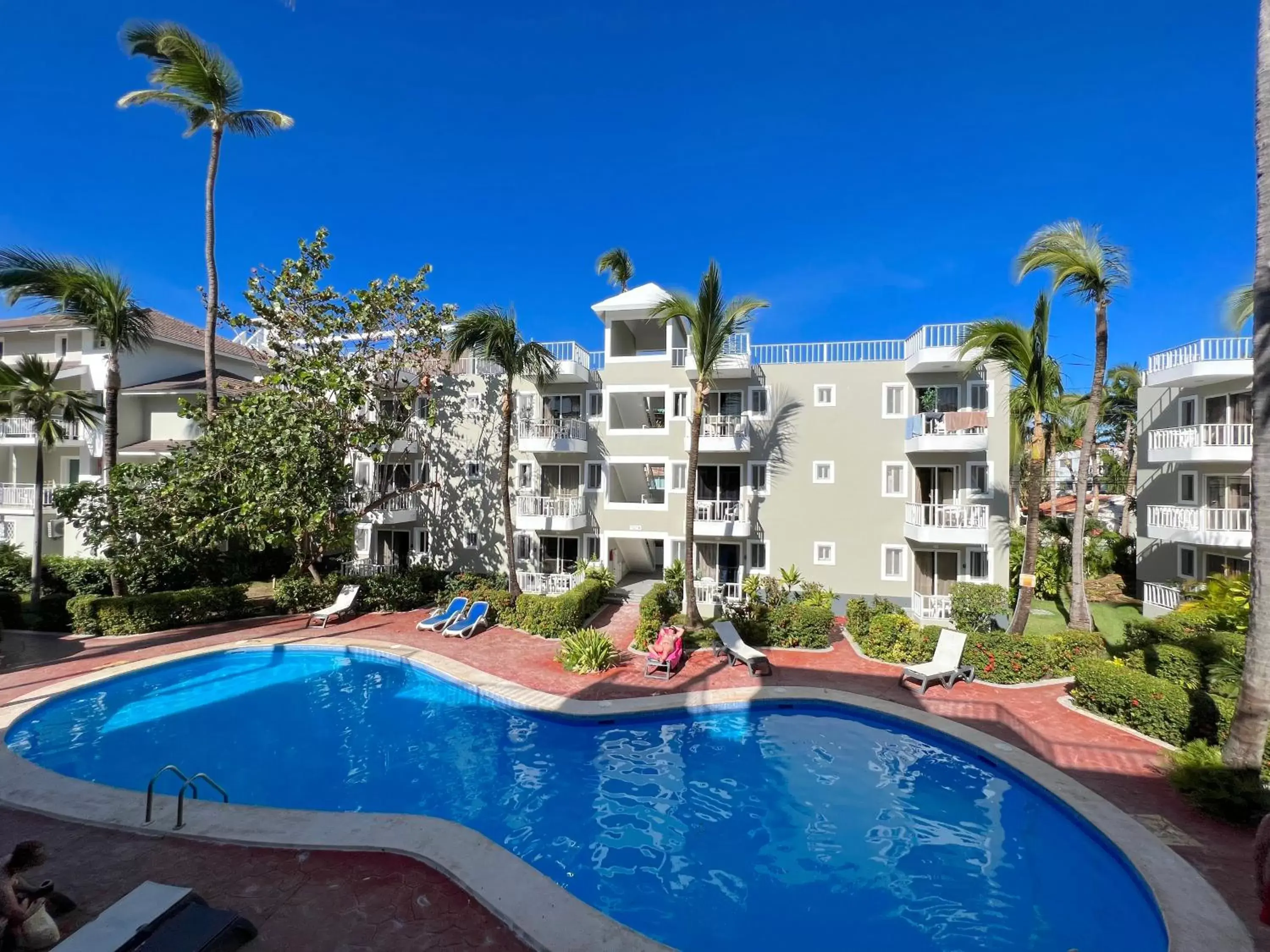 Swimming Pool in SOL CARIBE SUITES - PLAYA LOS CORALES - beach club, wifi, swimming pool