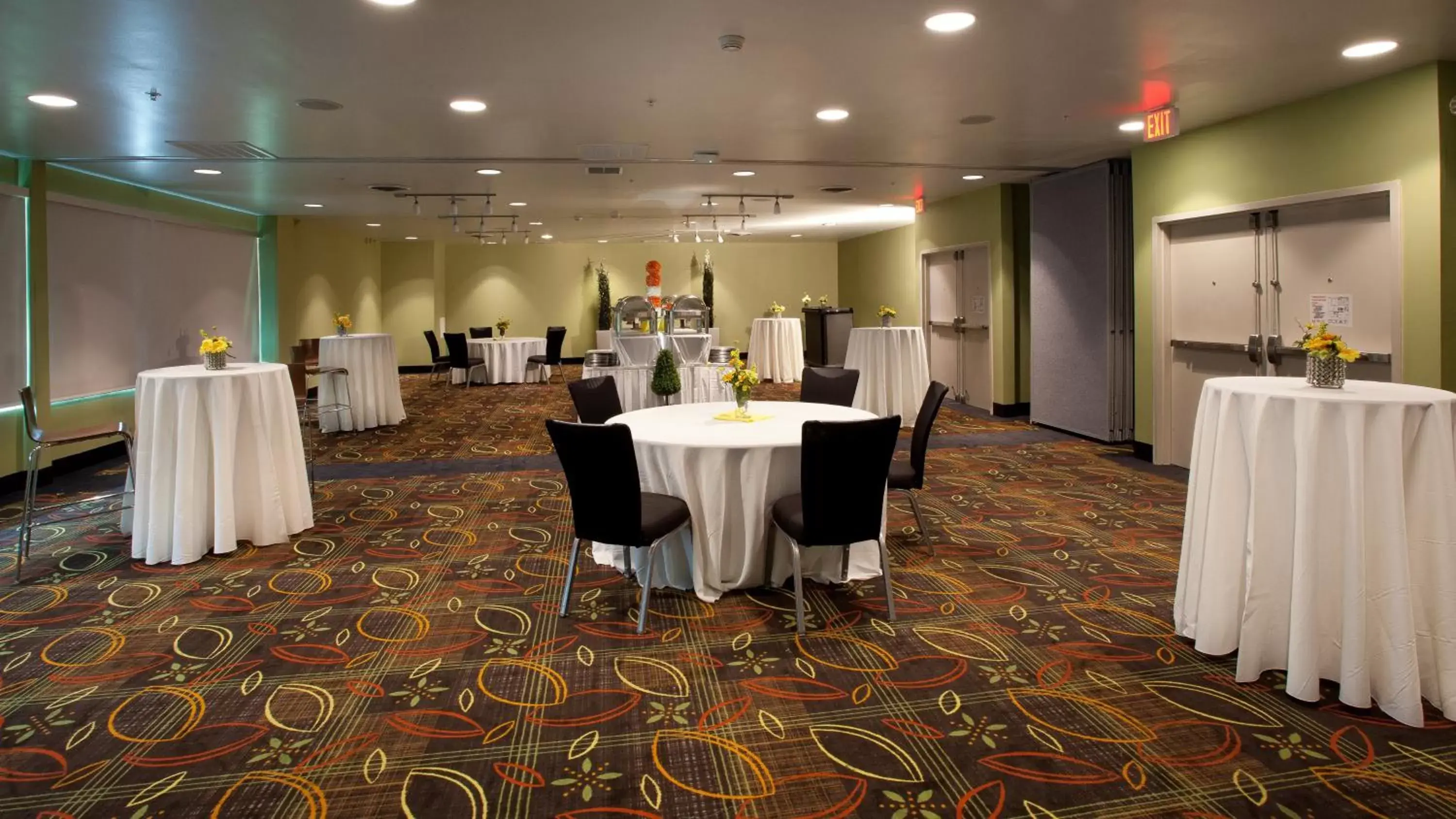 Restaurant/places to eat, Banquet Facilities in 17 West Hotel, Ascend Hotel Collection