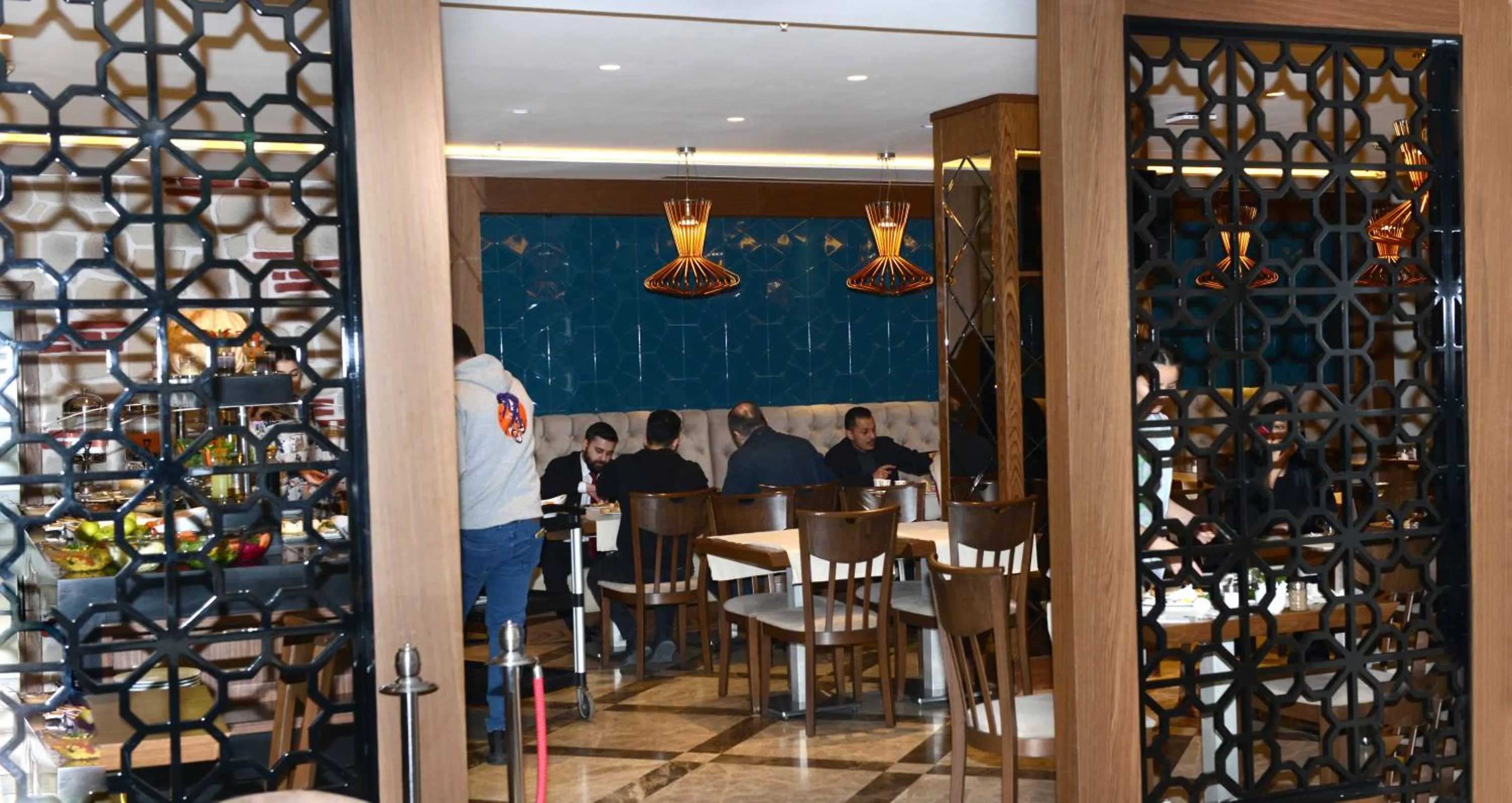 Restaurant/places to eat in Style Hotel Sisli