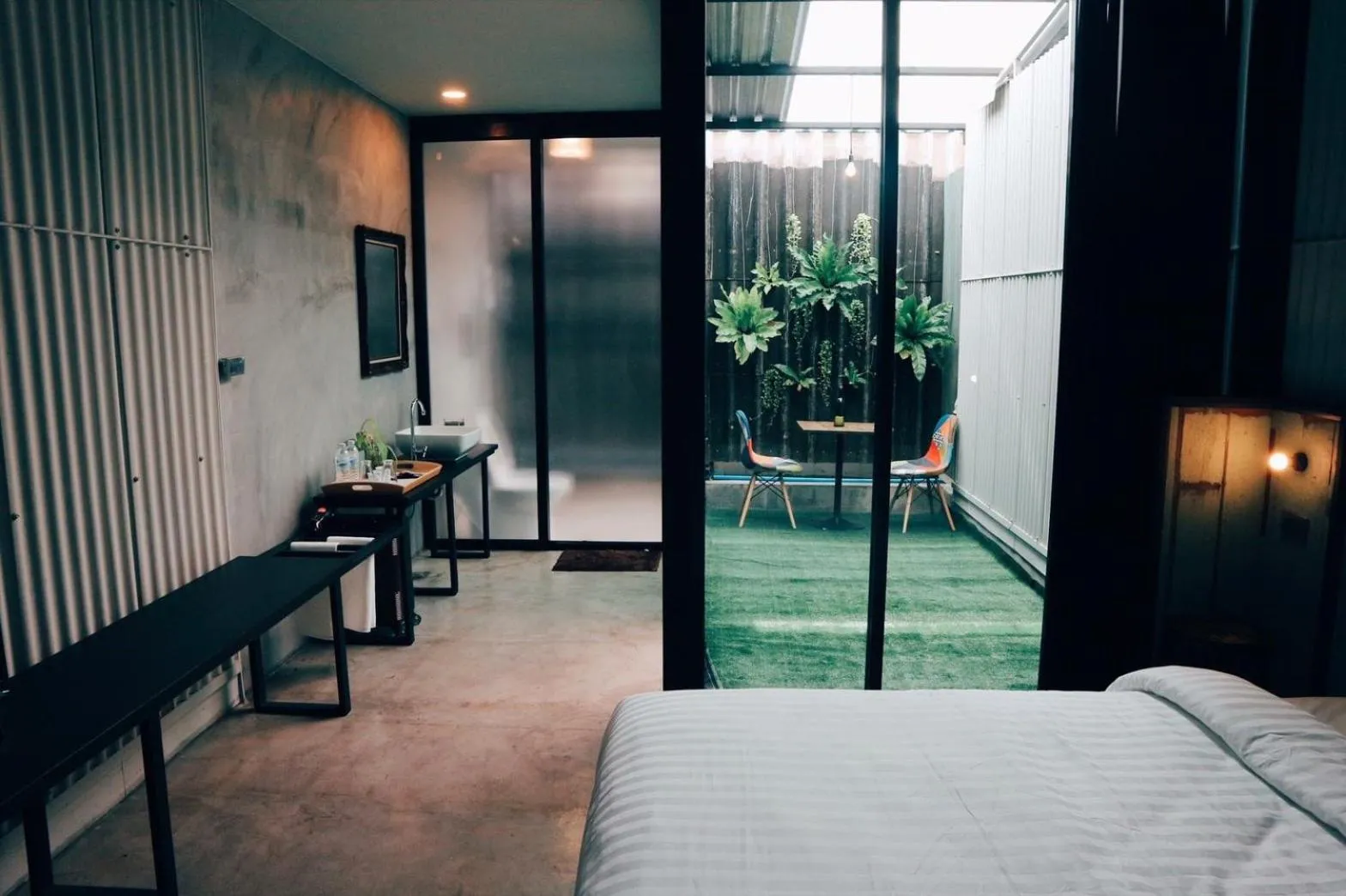 Bed in THE TREE Sleep and Space