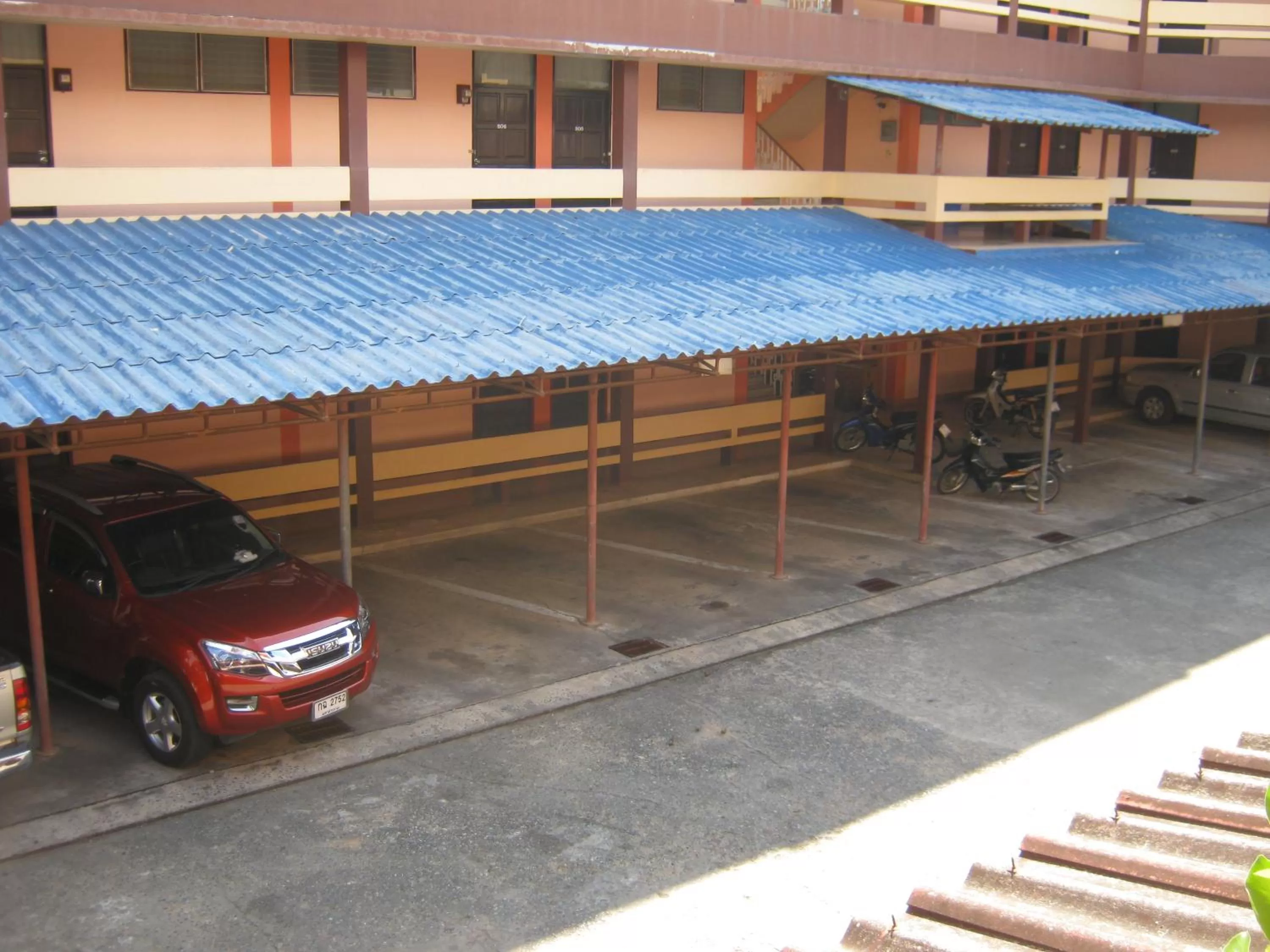 Neighbourhood in Sataya Apartment