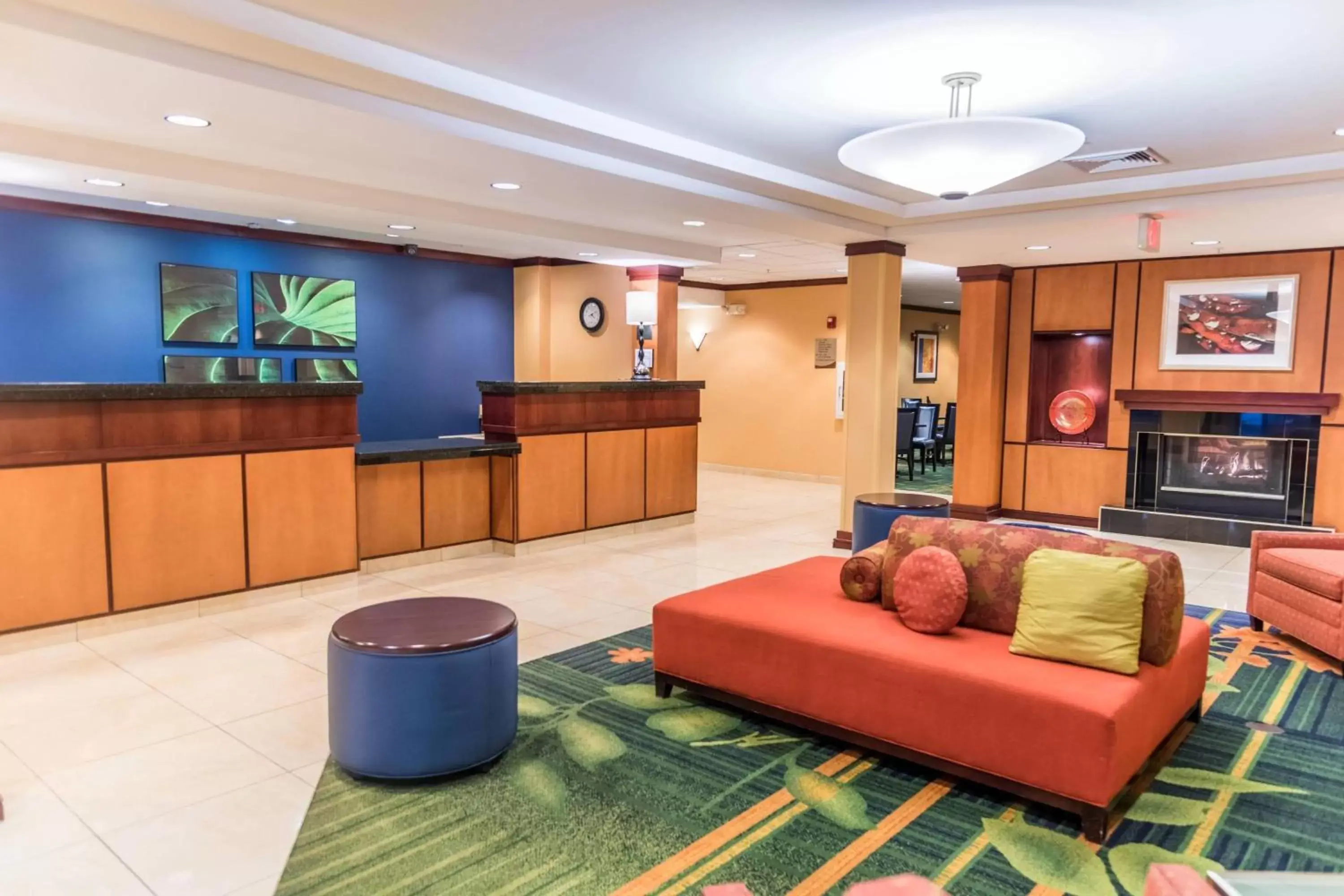 Lobby or reception, Lobby/Reception in Fairfield Inn & Suites by Marriott Muskegon Norton Shores