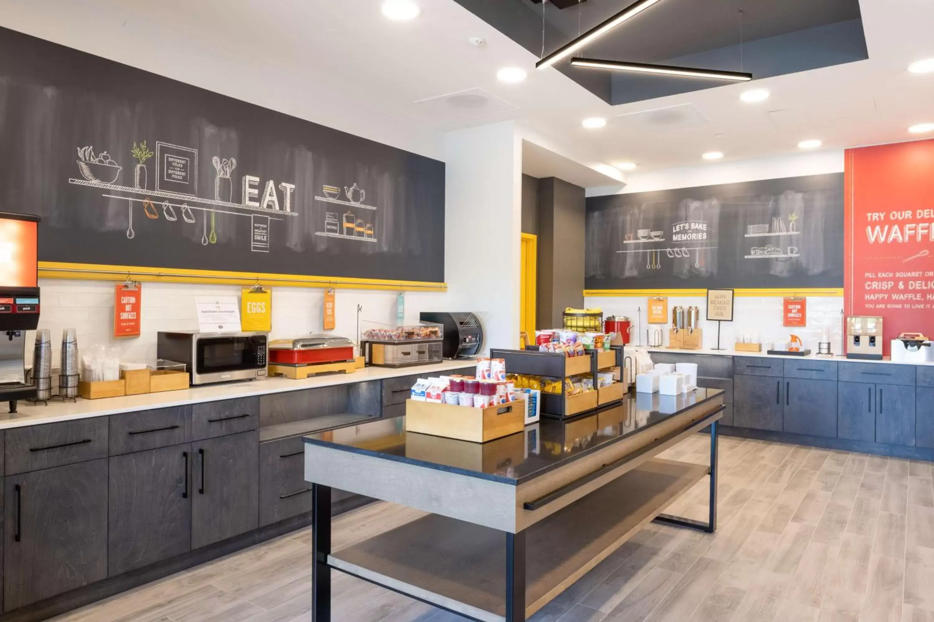 Breakfast in Hampton Inn by Hilton Verona at Turning Stone Breakfast in Hampton Inn by Hilton Verona at Turning Stone