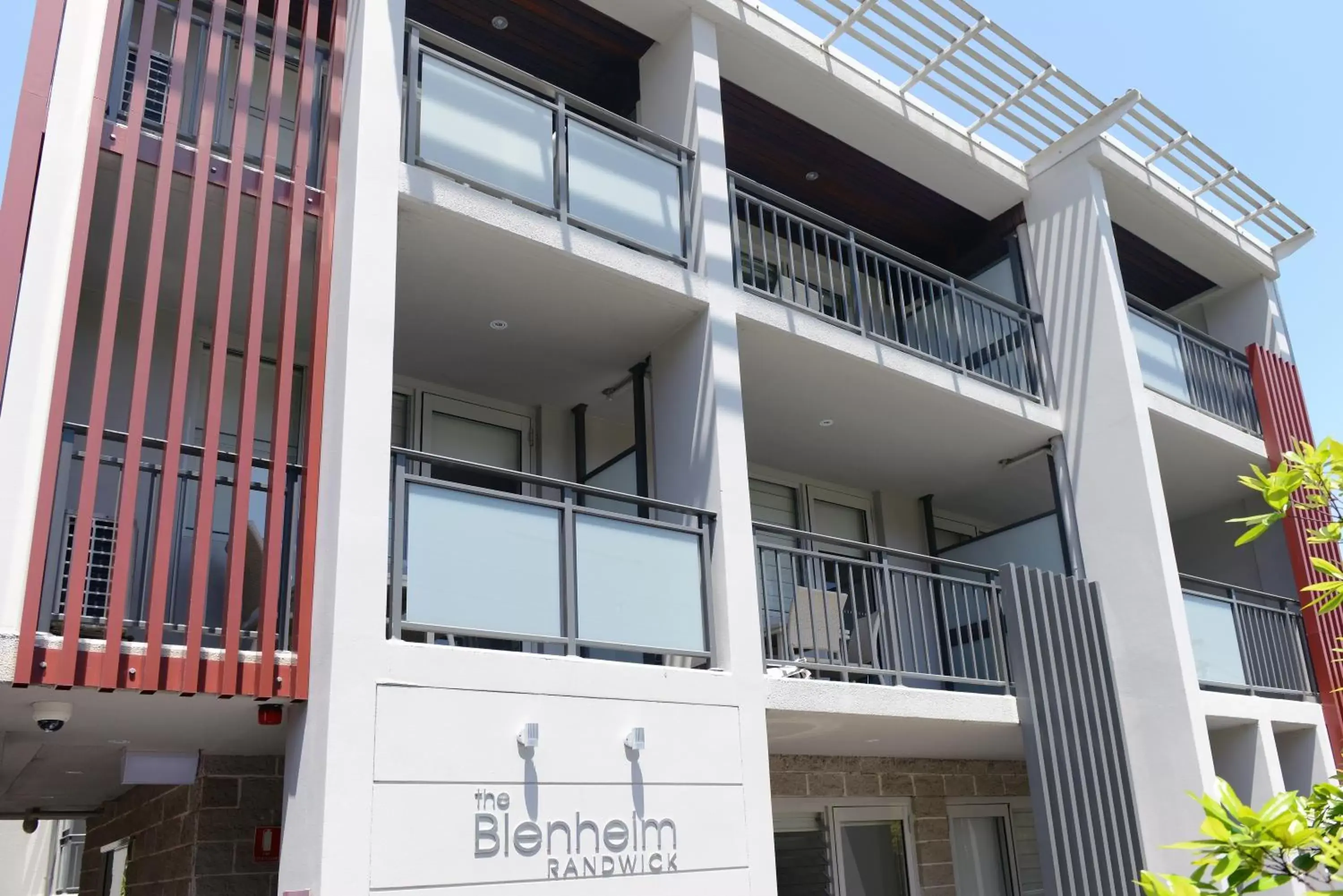 Facade/entrance, Balcony/Terrace in The Blenheim