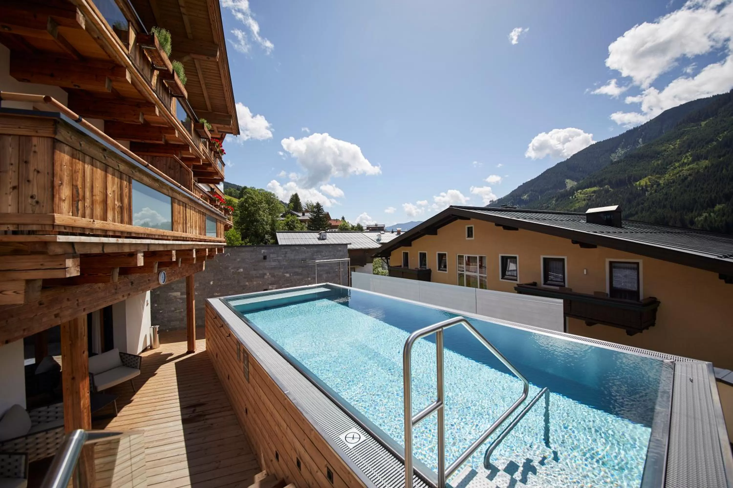 Swimming pool in Hotel Astrid - Ski In - Ski Out
