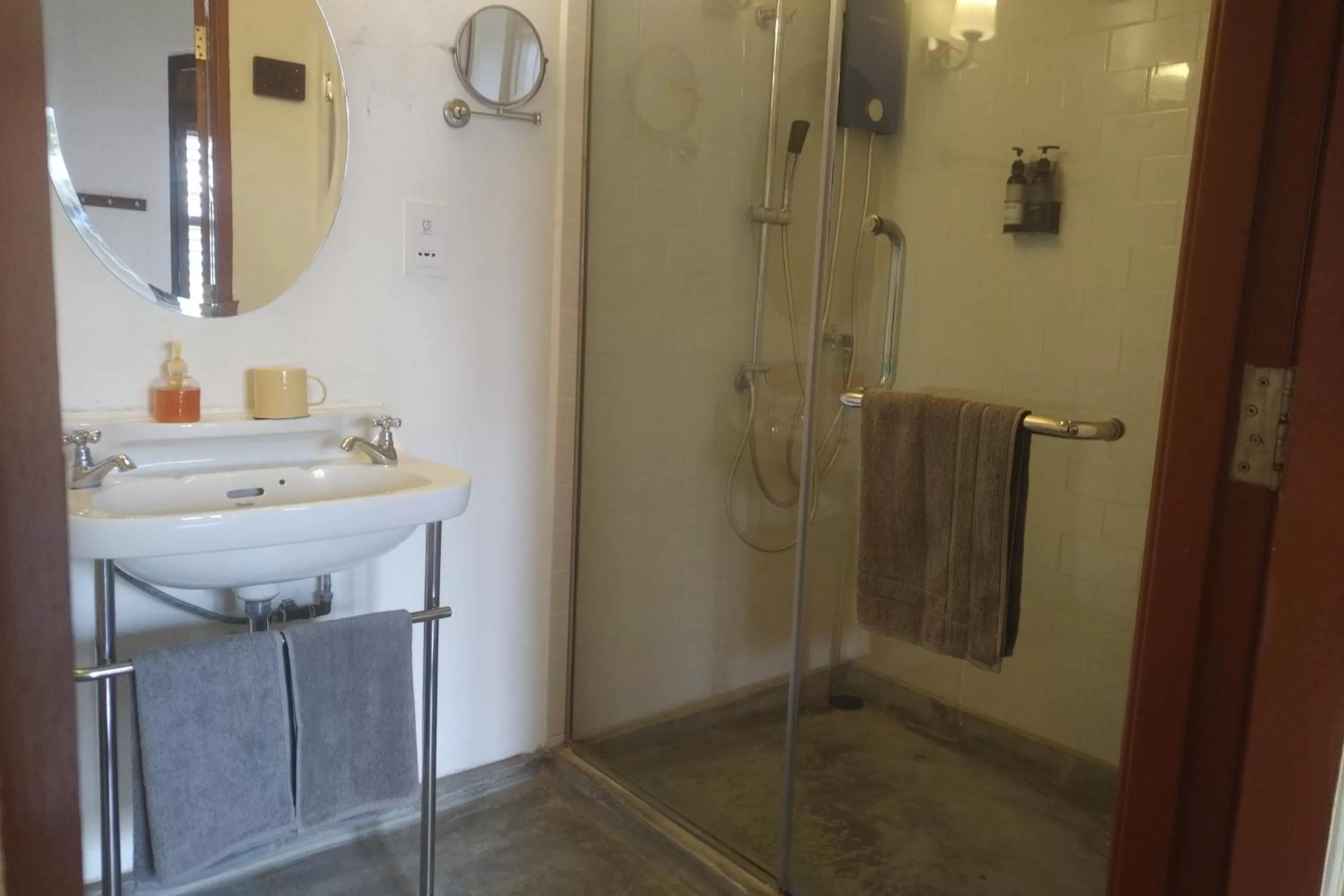 Ren I Tang Heritage Inn