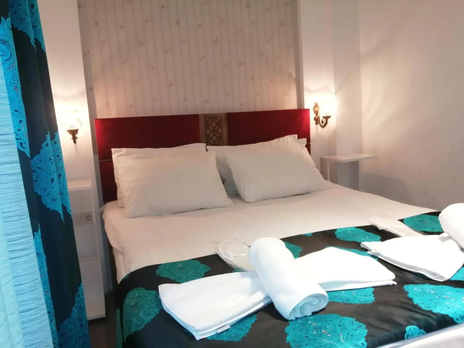 Bedroom in Minel Hotel