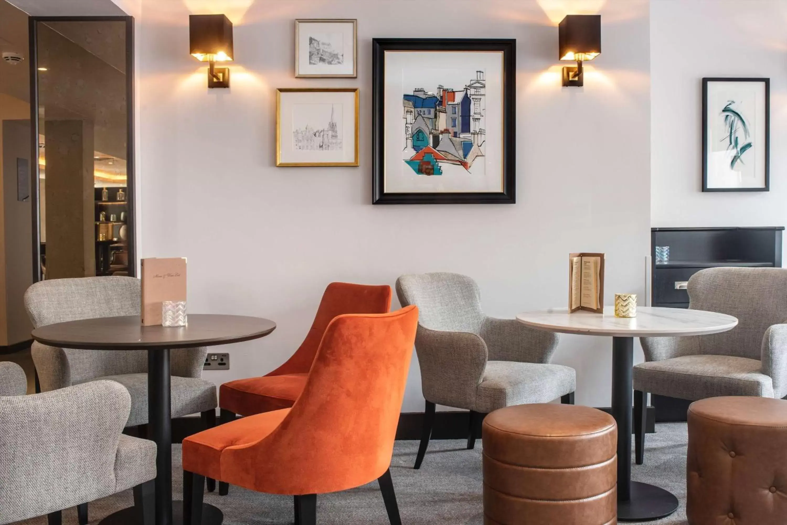 Restaurant/places to eat in Ten Hill Place Restaurant/places to eat in Ten Hill Place