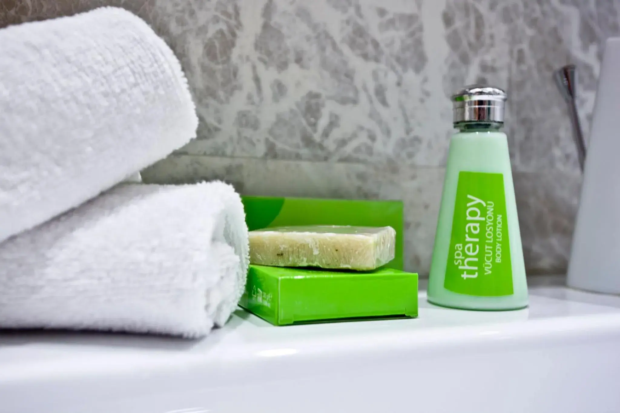 Twin Room - Non-Smoking in Holiday Inn Gaziantep, an IHG Hotel Twin Room - Non-Smoking in Holiday Inn Gaziantep, an IHG Hotel