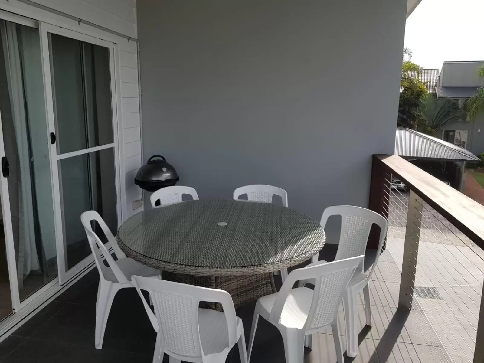 Balcony/Terrace in Moby Dick Waterfront Resort Motel