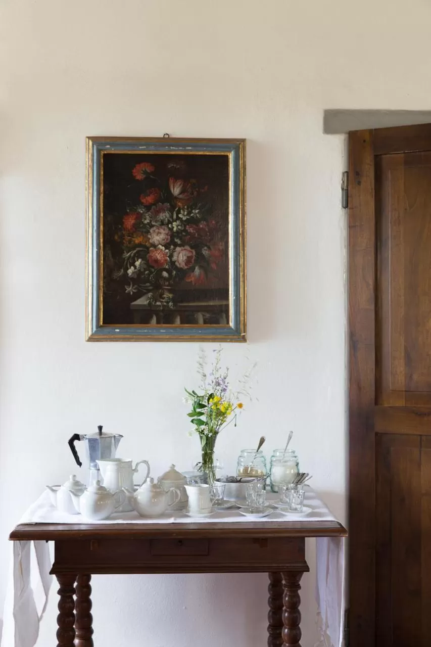 Buffet breakfast in Borgo La Torre alle Tolfe