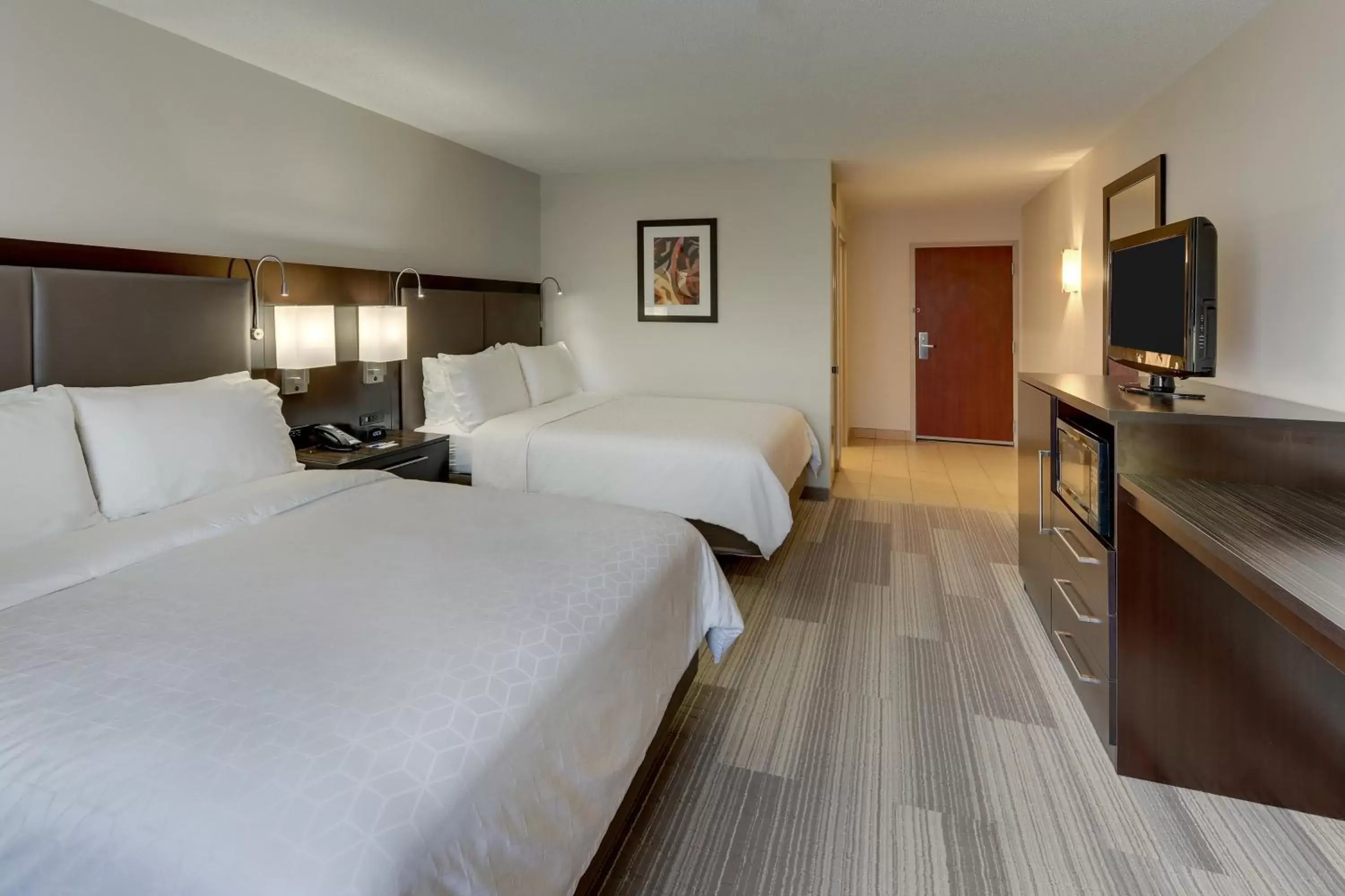 Photo of the whole room in Holiday Inn Express Hotel & Suites Dayton-Centerville, an IHG Hotel